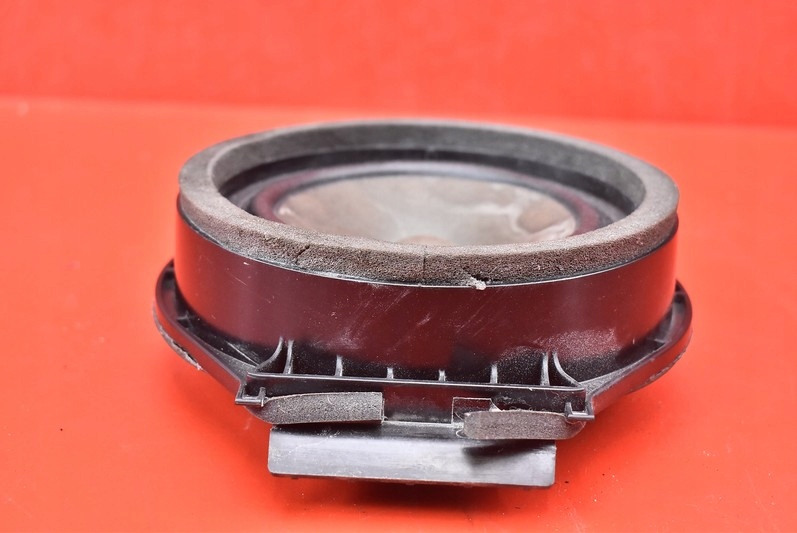 speaker right rear part 347389-0010 CADILLAC XTS 12-17