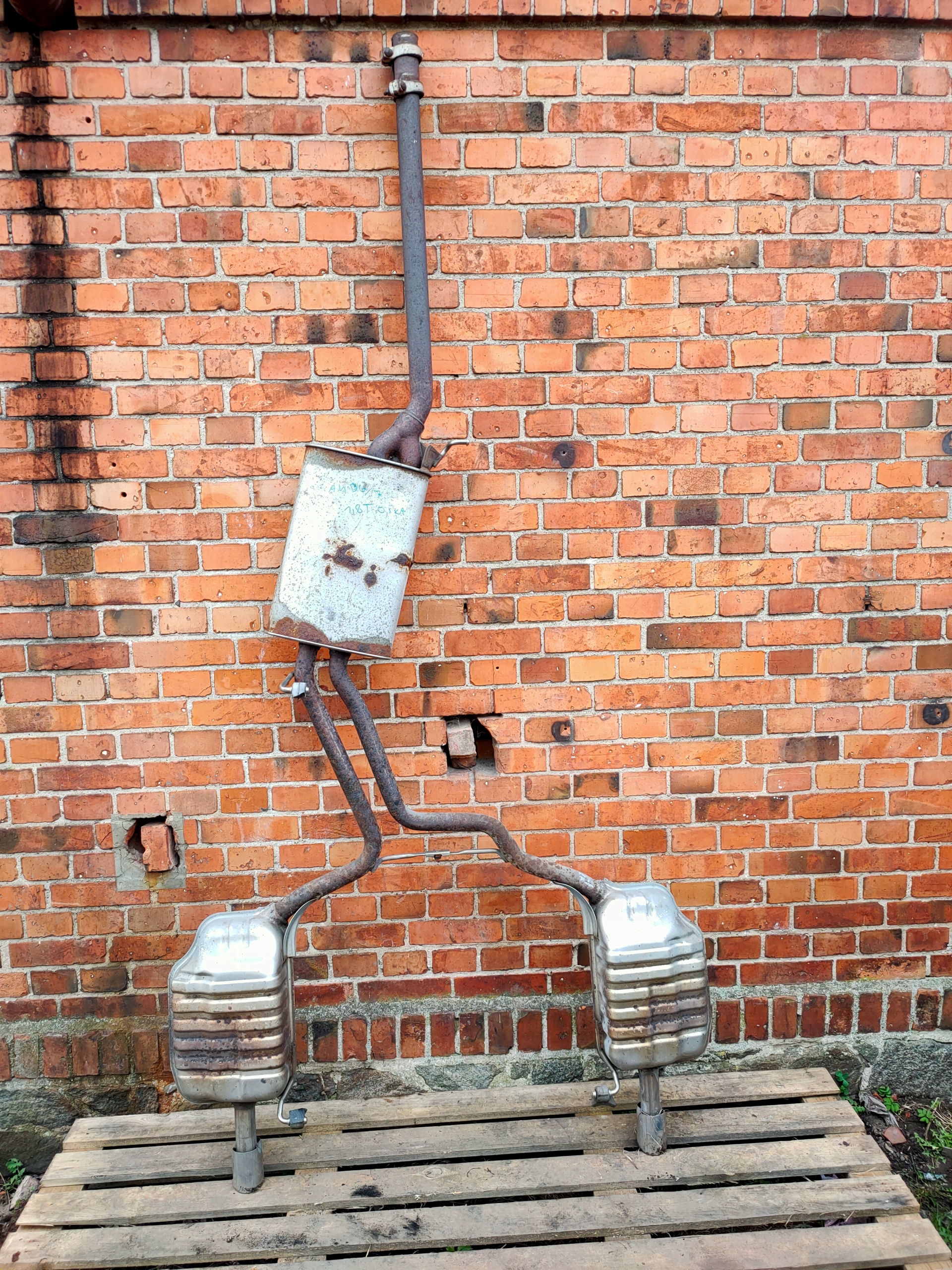 TŁUMIK AUDI A4 B6 1,8 TURBO KOMPLET