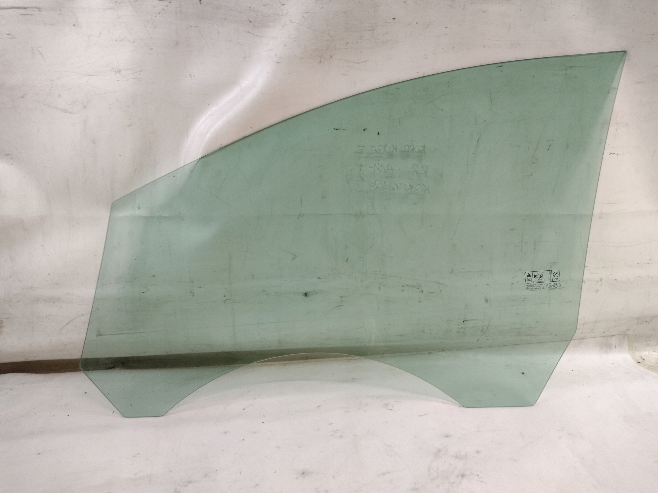 window door right front Ford Kuga Mk1 and 8V41-S21410A