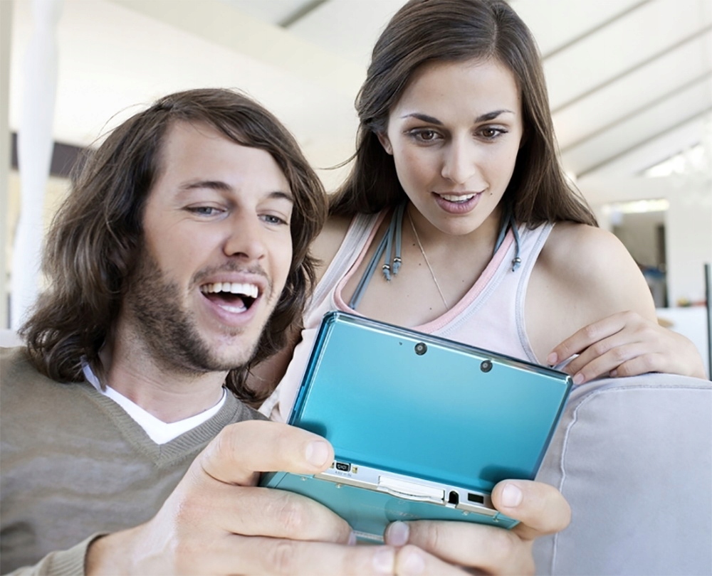 Karta micro SD 32GB z oprogramowaniem do R4i Dual-Core Typ inny