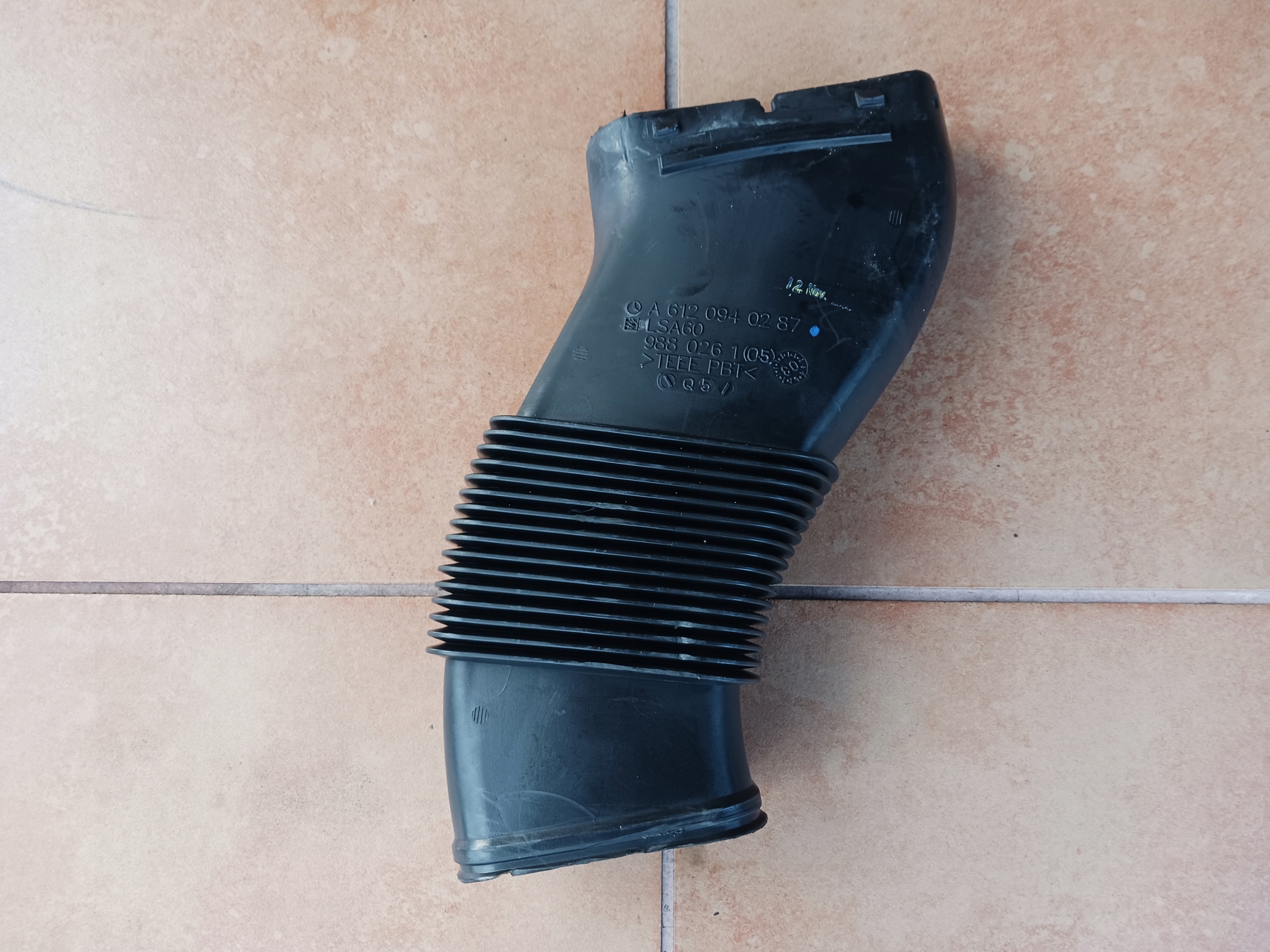 pipe tube MERCEDES 2,7 CDI A6120940287