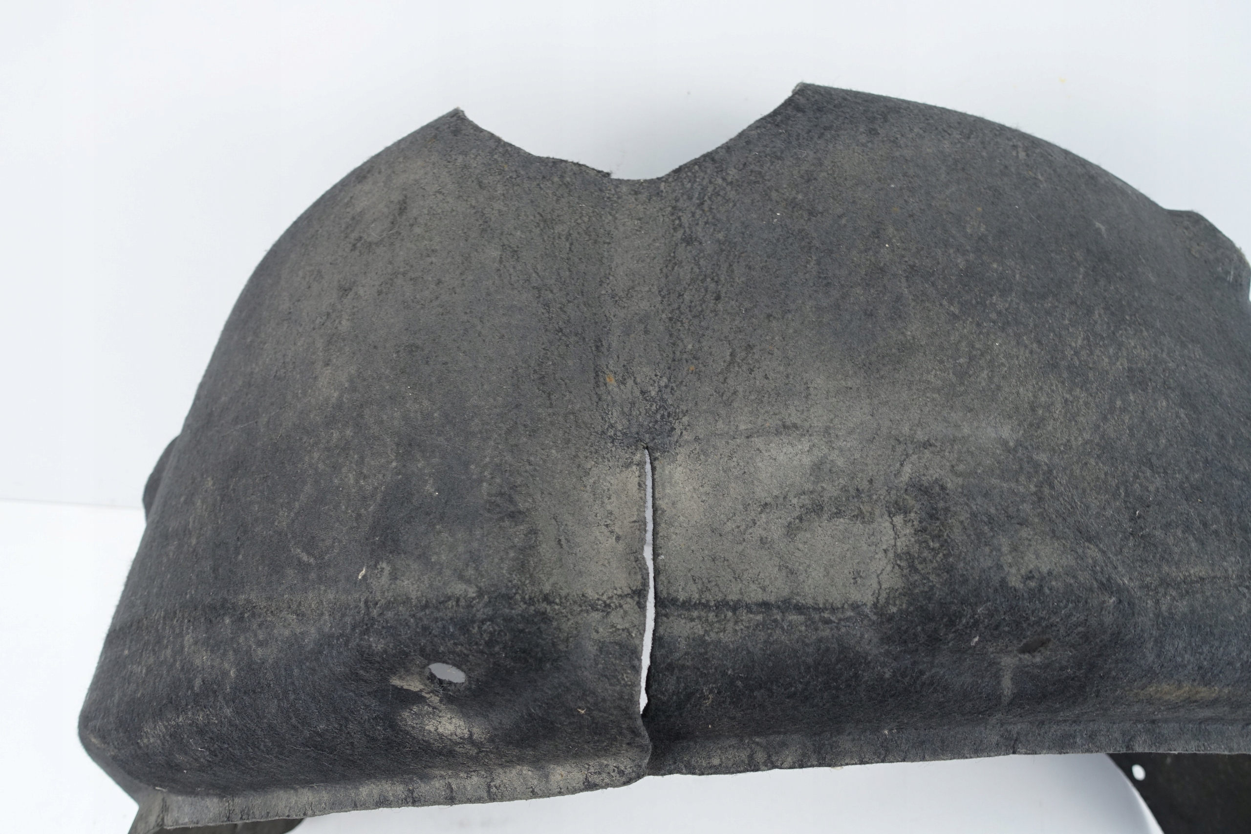 mudguard right rear part TESLA S 12-16 101632400B