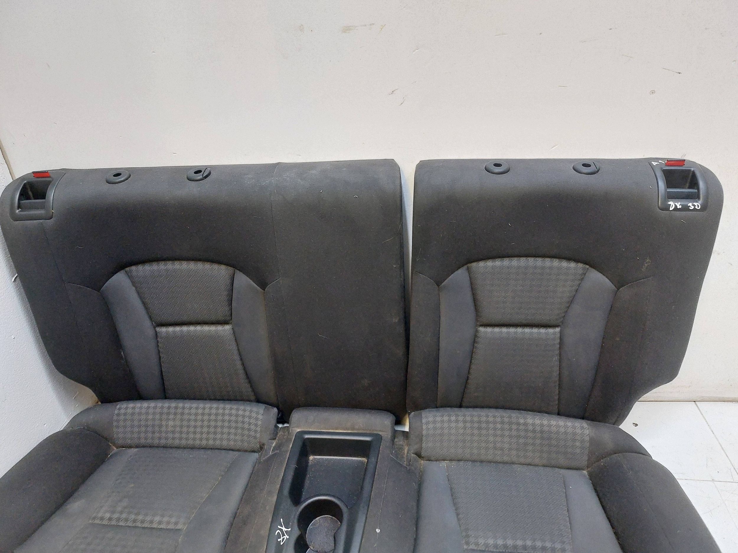 AUDI A1 8X 3D 10-18r Sitz Sitz heck hinten