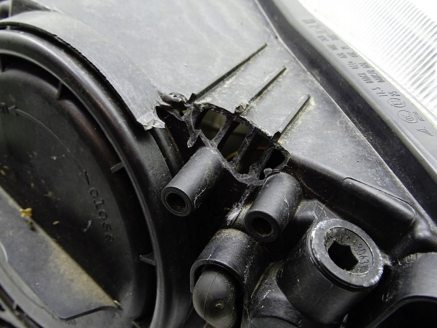 REFLEKTOR light right front right front SKODA YETI and LIFT 5L2941018A