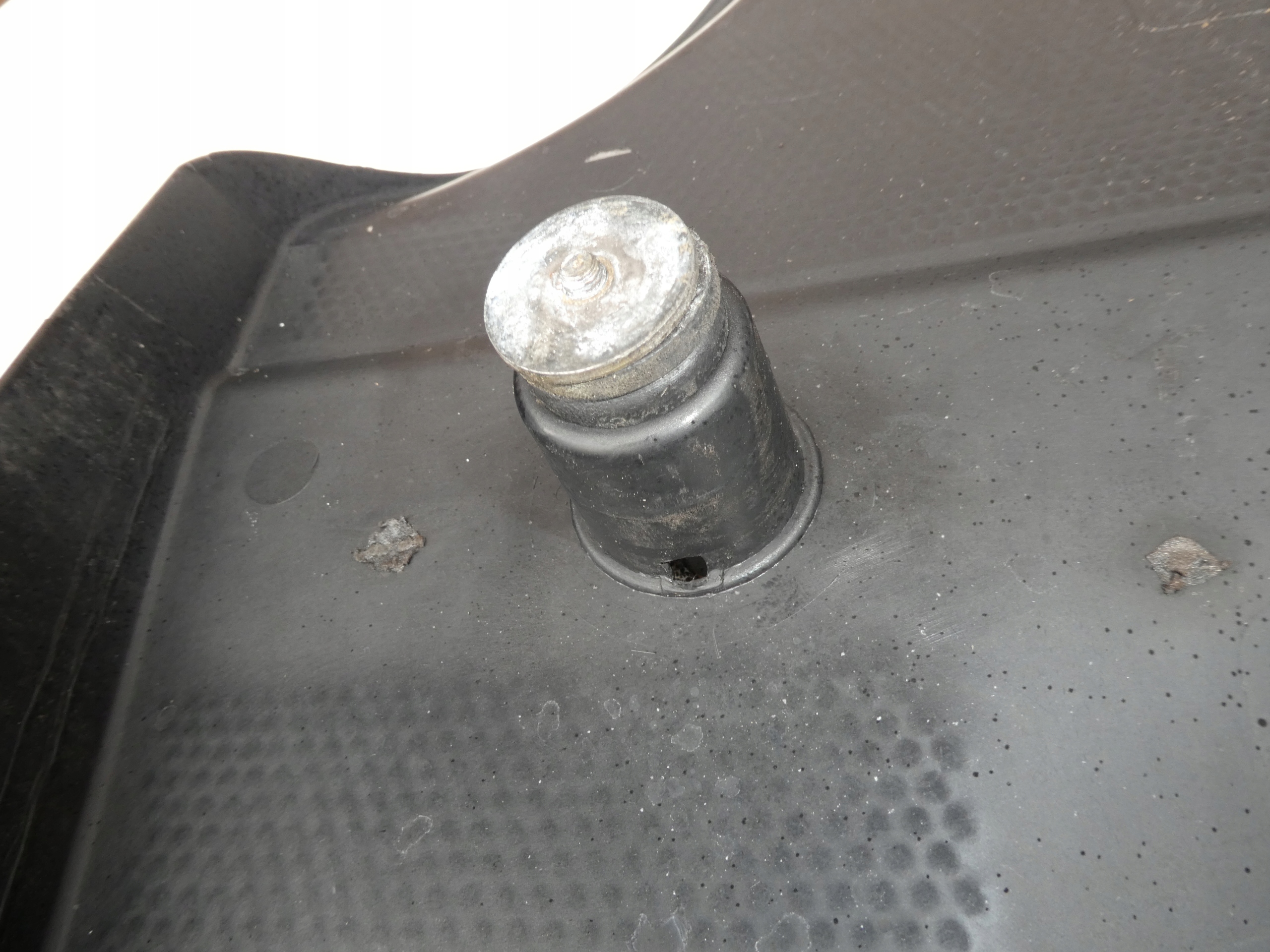 obal kryt motoru VW TDI 012784A