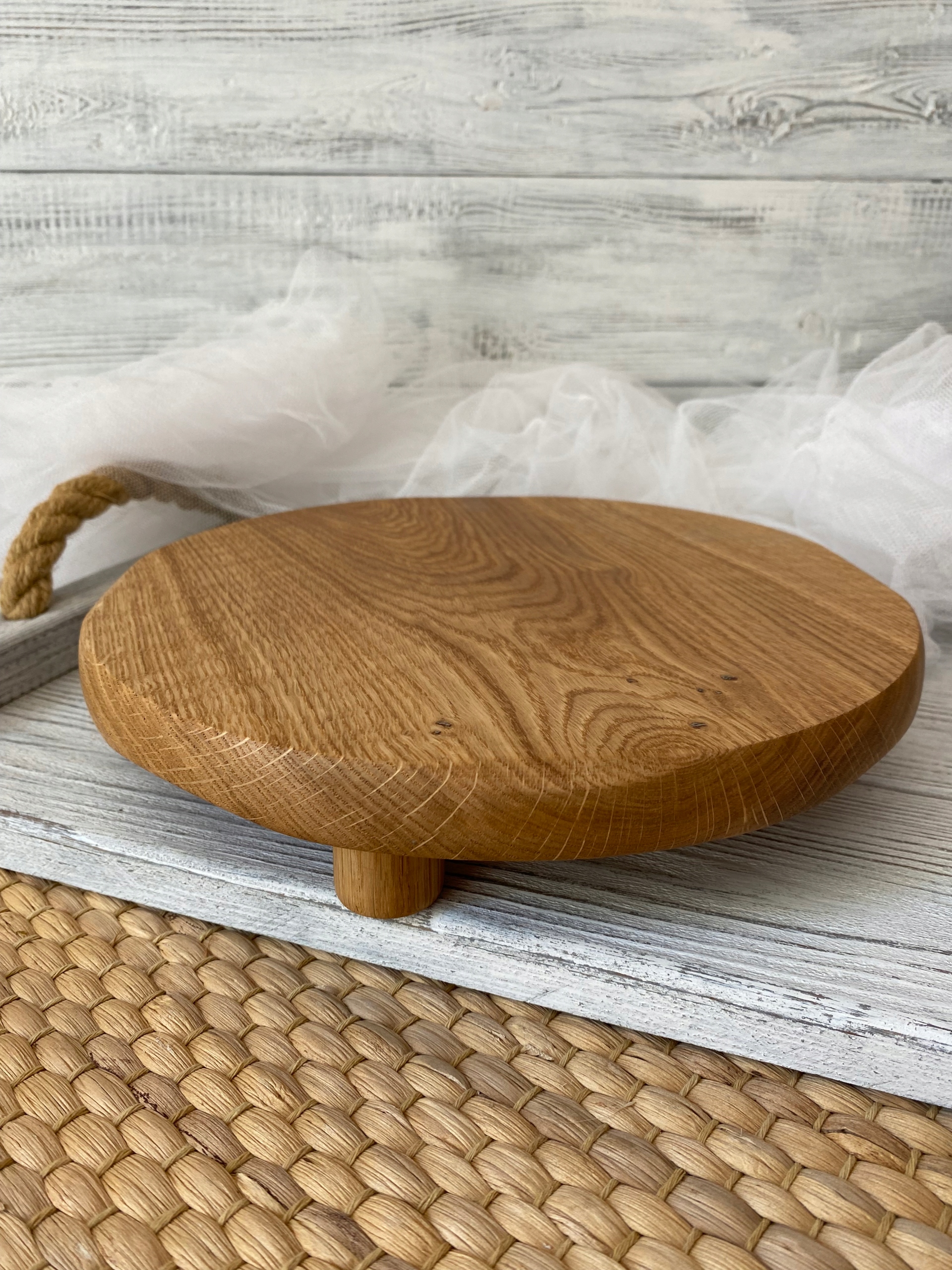 Patera na tort. Tortownica z drewna Dąb 25 cm