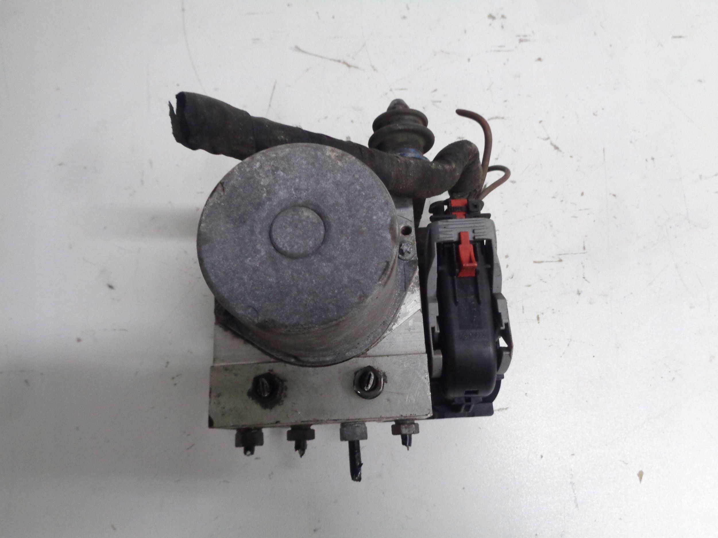 AUDI A4 B8 8K A5 8T control unit pump ABS ESP 09R- 8K0907379AB
