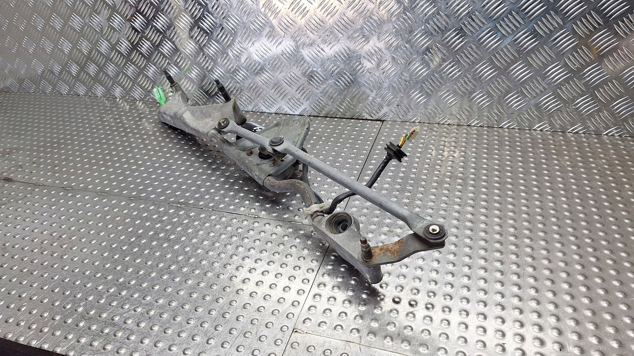wiper mechanism front A2038200442 MERCEDES W203