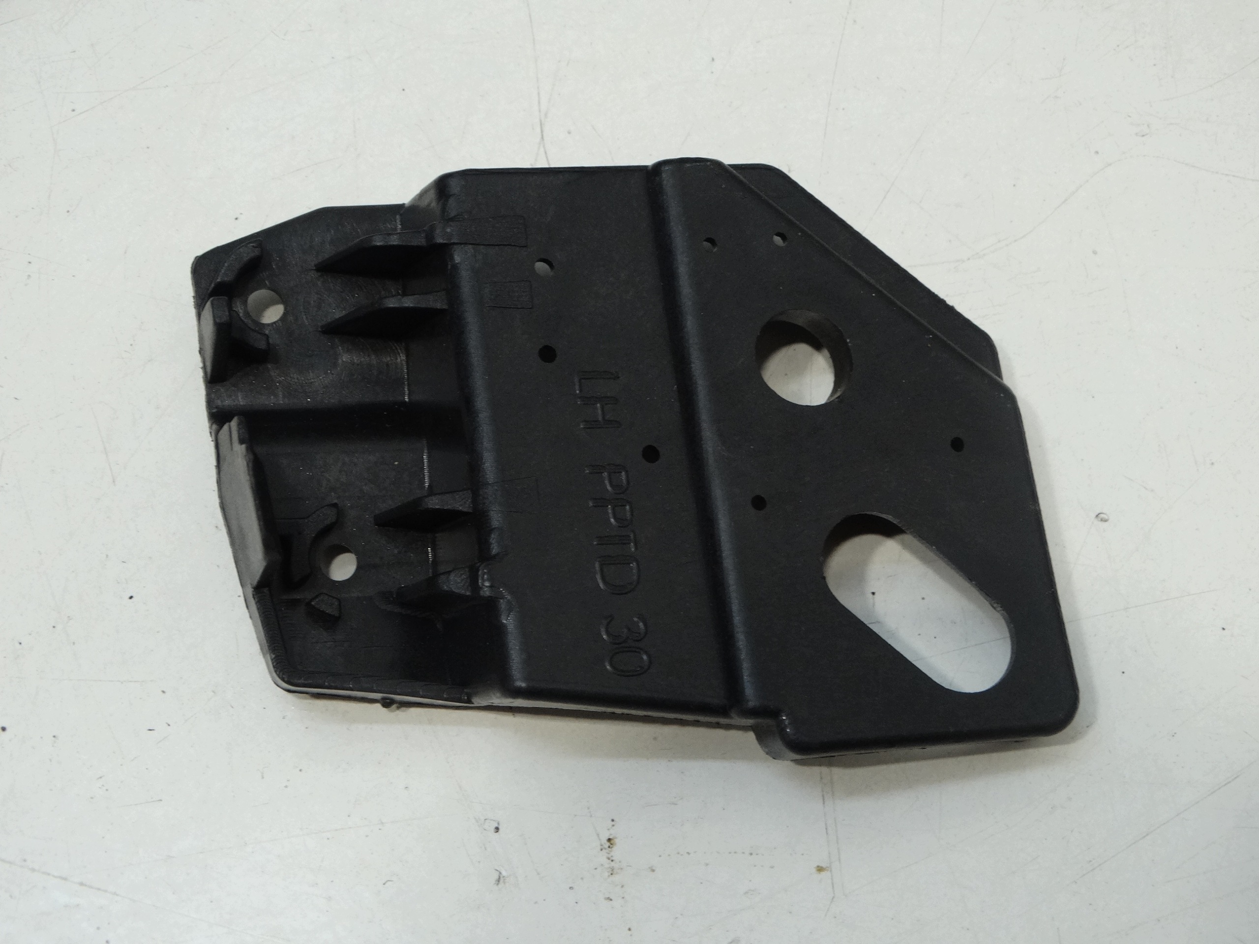 holder lights REPERATURKI front left BERLINGO IV PARTNER IV PROACE CITY