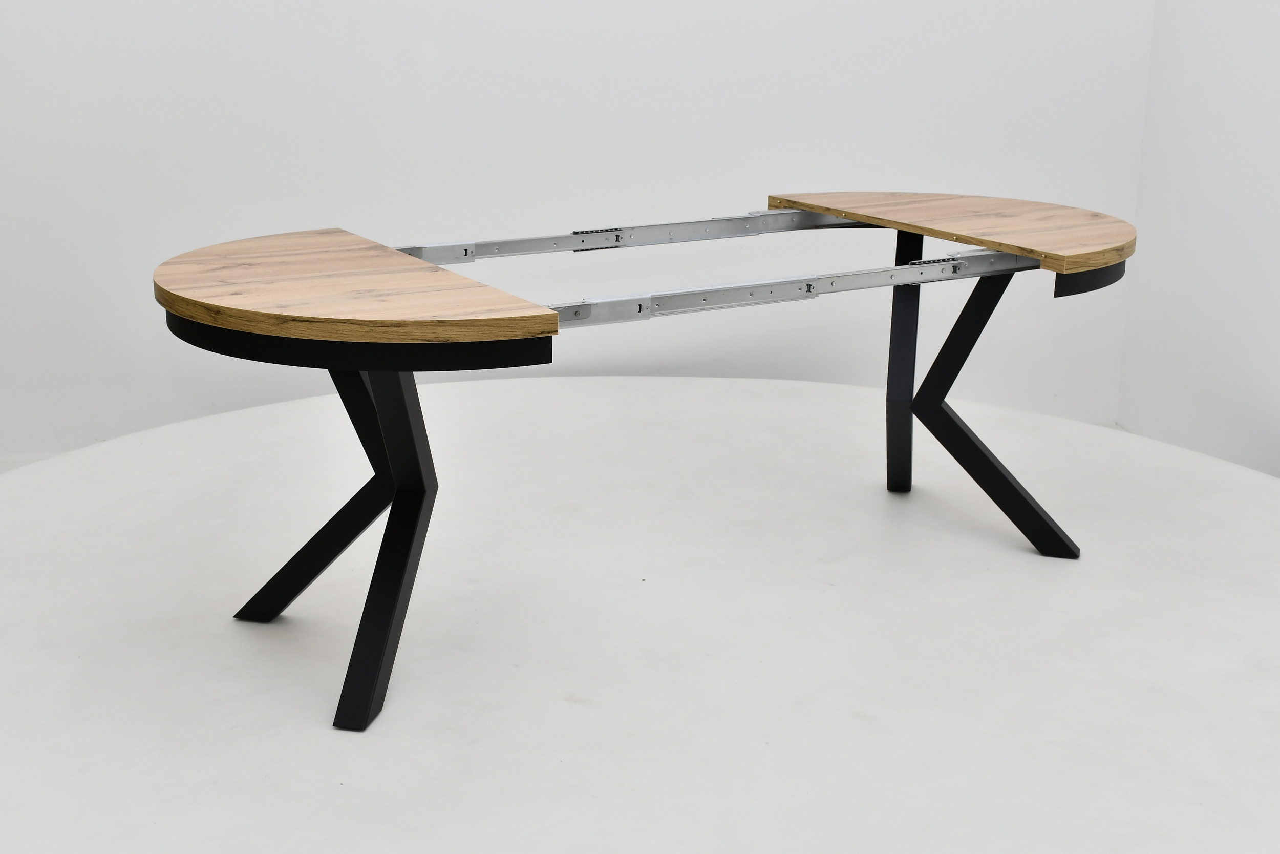 niezwykły rozkładany stół porta 100/200 okrągły Kolor mebla czarny