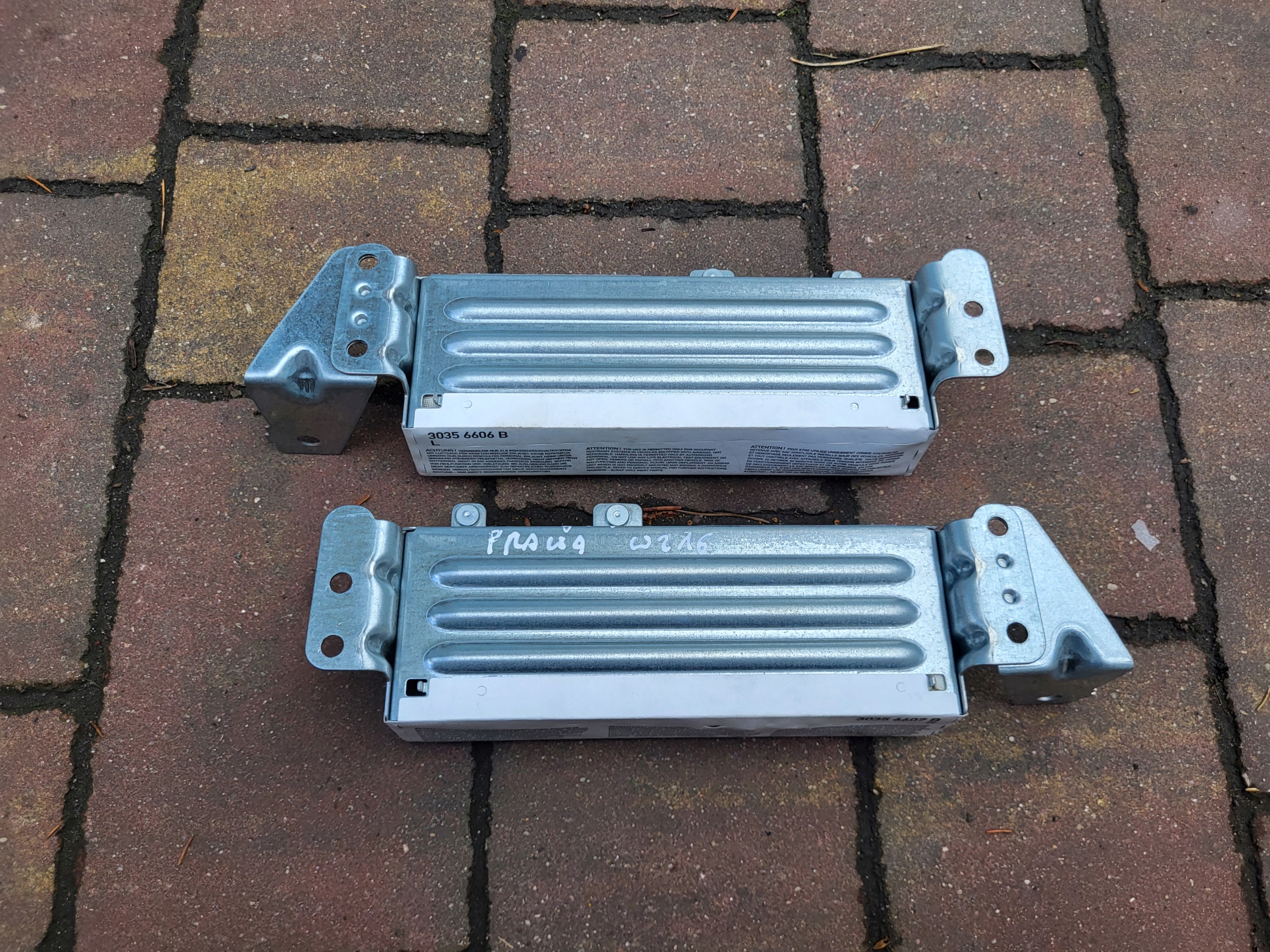 PODUSZKA AIBRAG PRAWY LEWY TYL MERCEDES CL W216