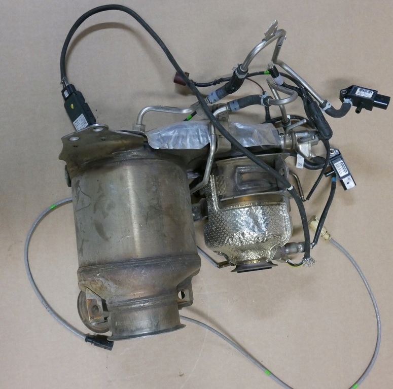 Volkswagen OE 04l131723at DPF + каталізатор