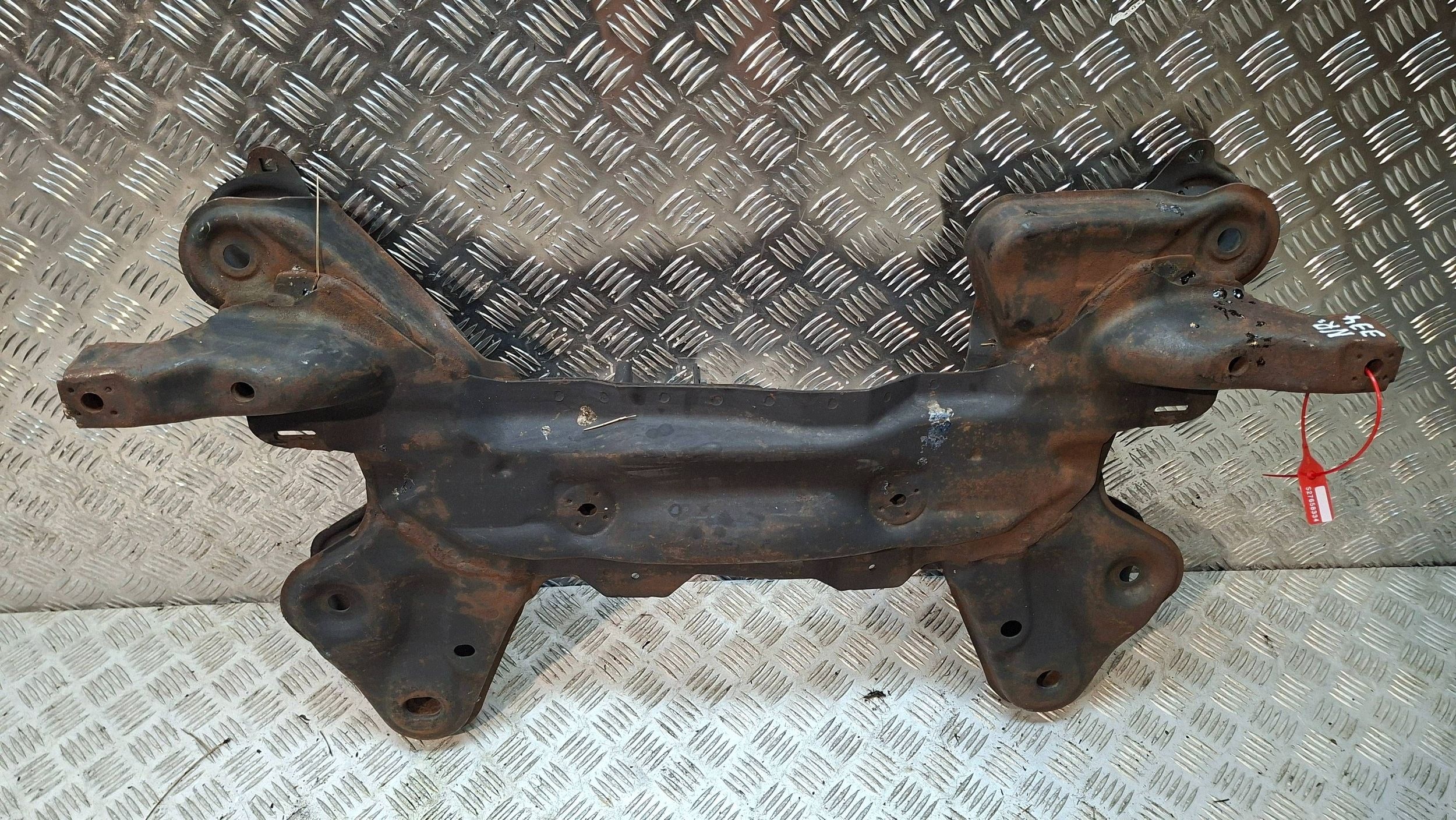 axle beam front CITROEN C3 II DS3 2009-2016