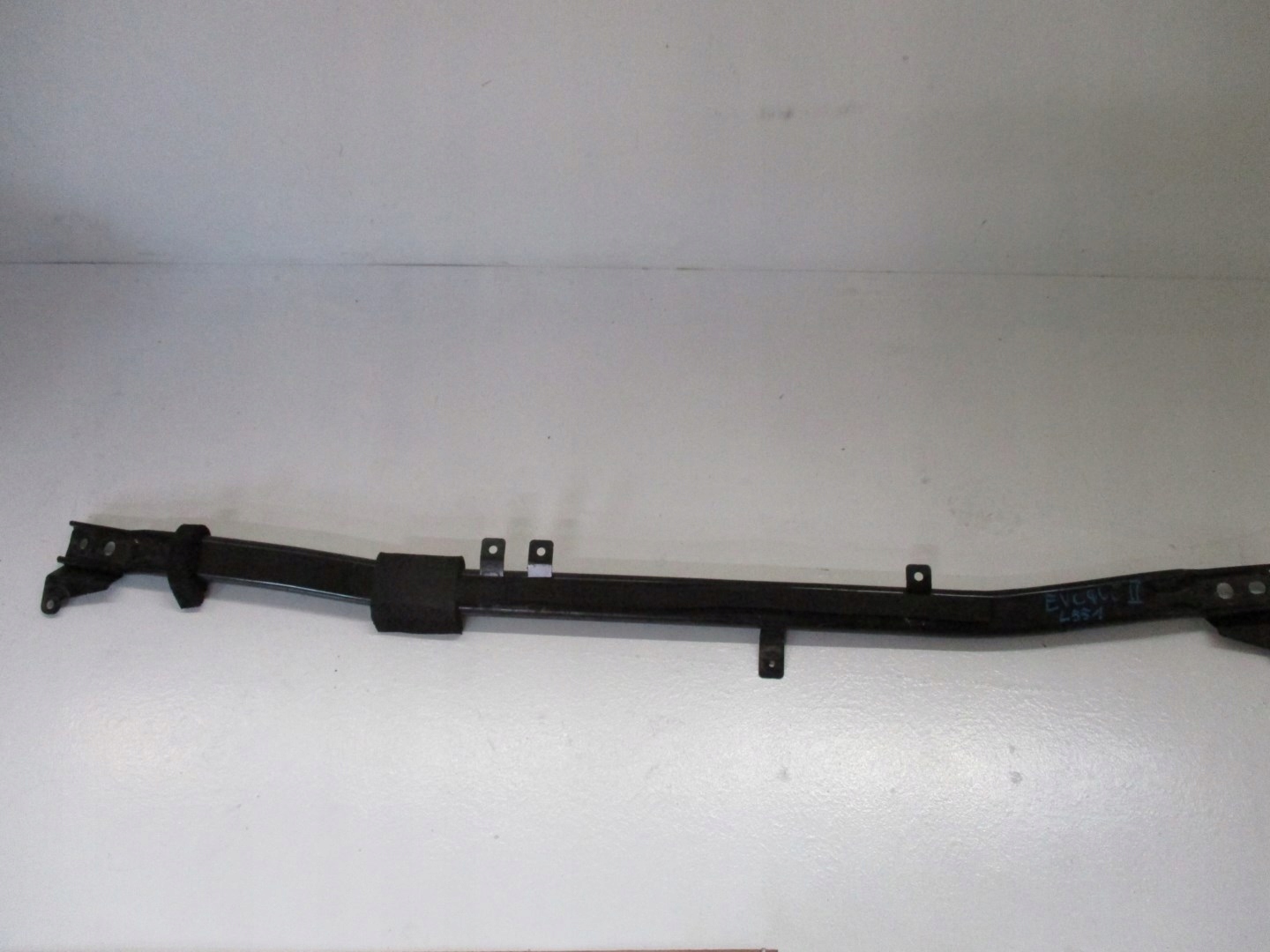 sider upper brace EVOQUE II L551 K8D23B328AD
