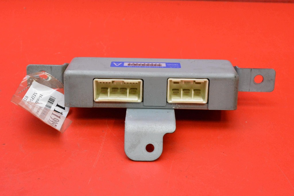 control unit computer of the engine 81401-SJA-A11-M1 HONDA LEGEND 4 IV 3.5 V6 295 KM