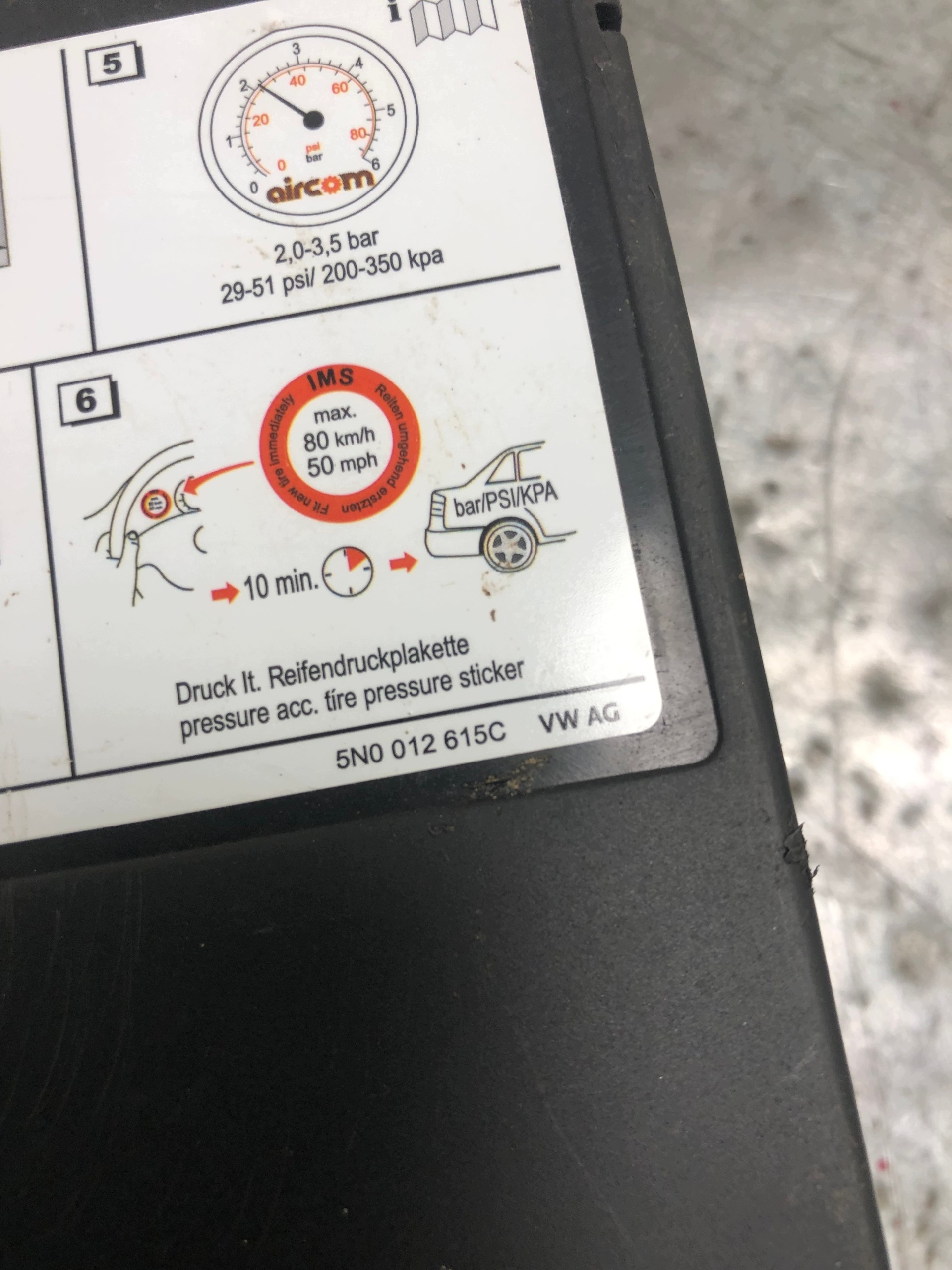 pump compressor; SKODA RAPID 5N0012615C