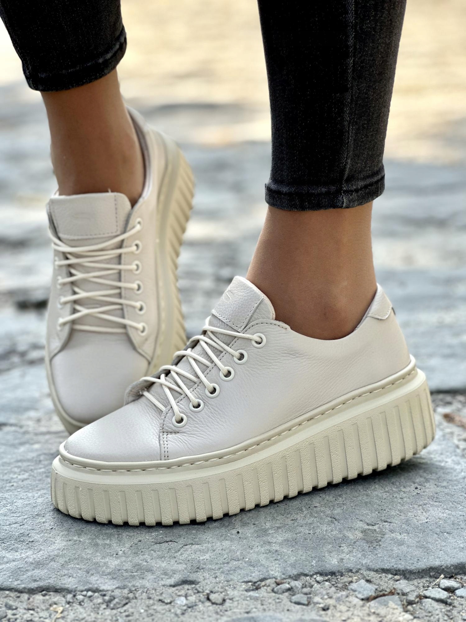 Oleksy elegantní tenisky z Polské kůže od výrobce R40