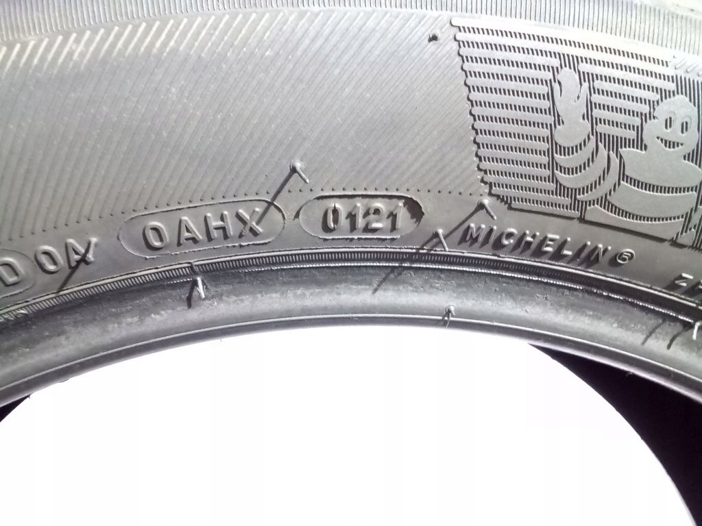 tyres Michelin CrossClimate 225/50/17 98V 2021 6,5mm