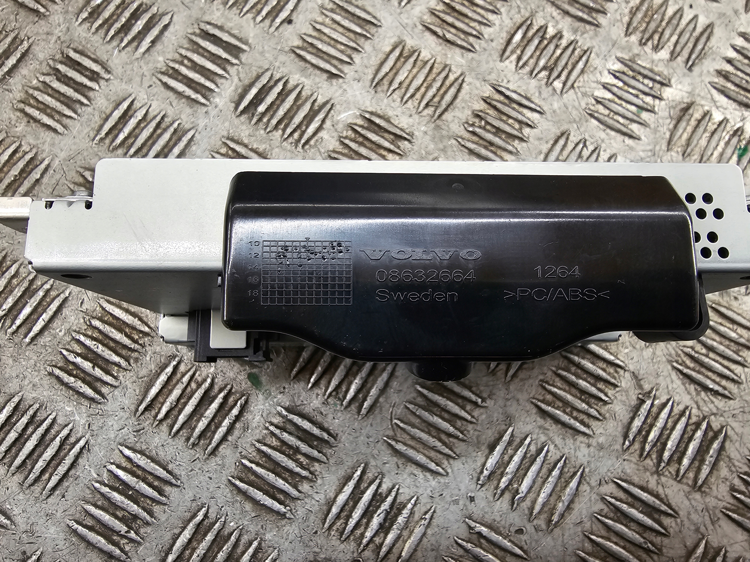 Display NAWIGACJI31382525 VOLVO V40 II