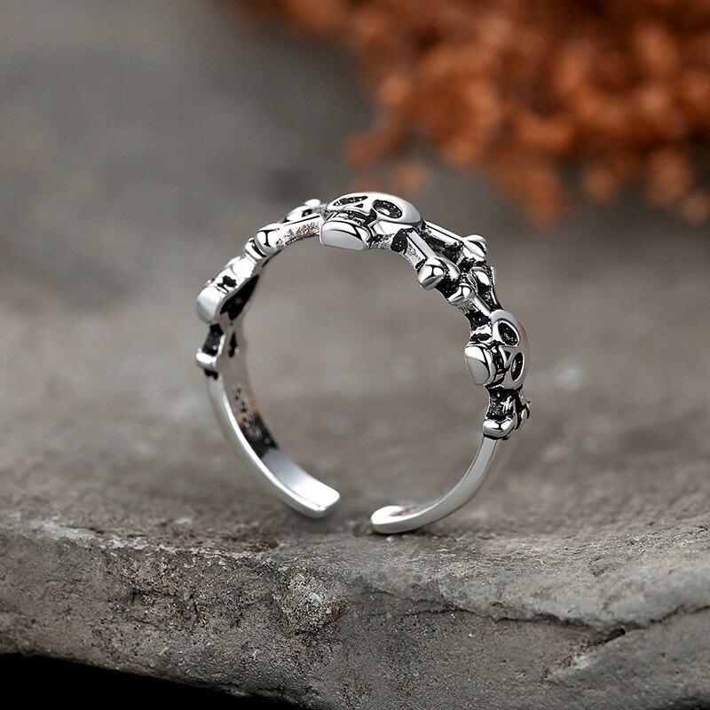 PIERŚCIONEK OBRĄCZKA BIŻUTERIA CZASZKA Kod producenta FW-UCPVV55