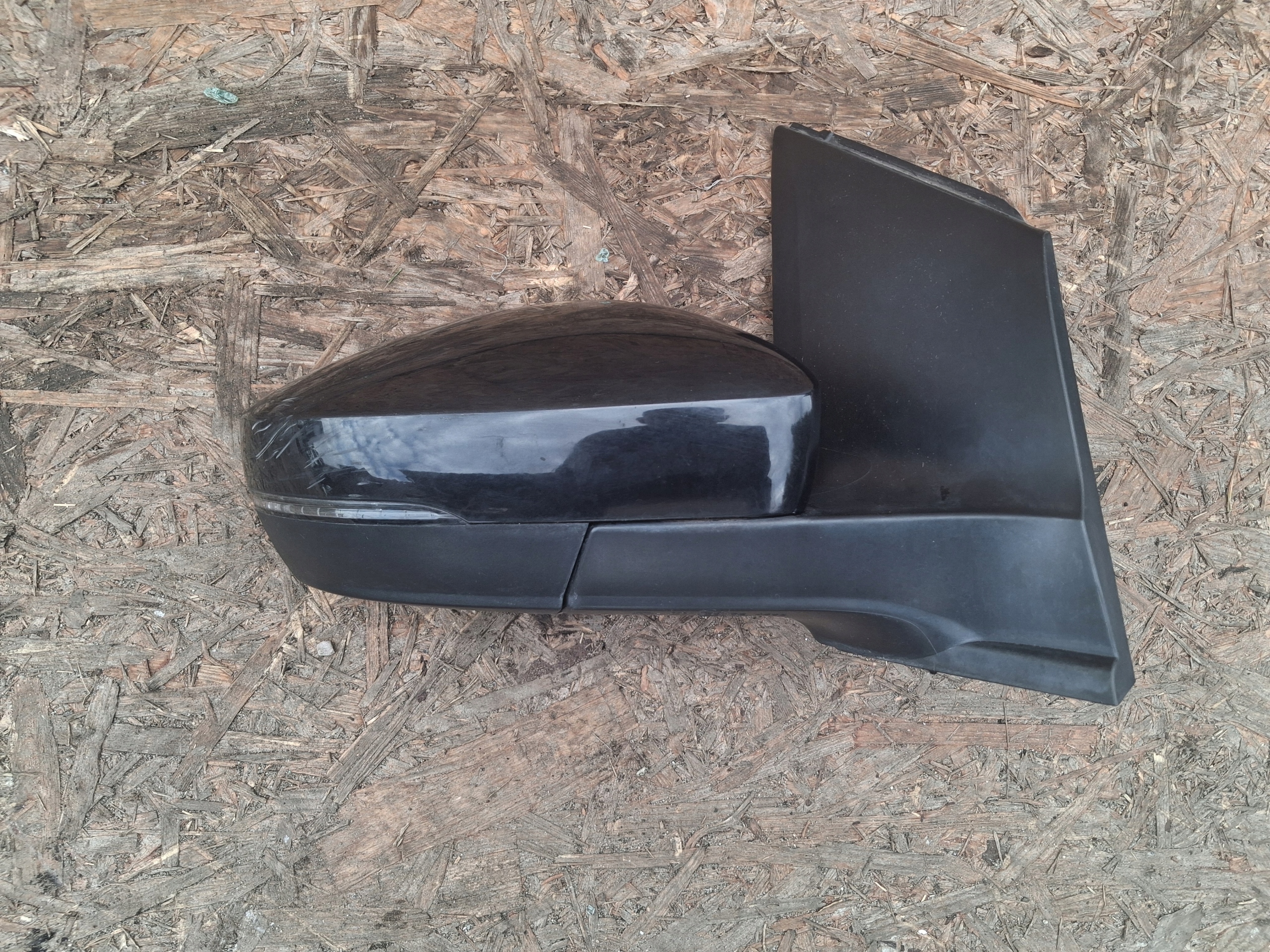 mirror right VW UP SKODA CITIGO 2 PIN/manually
