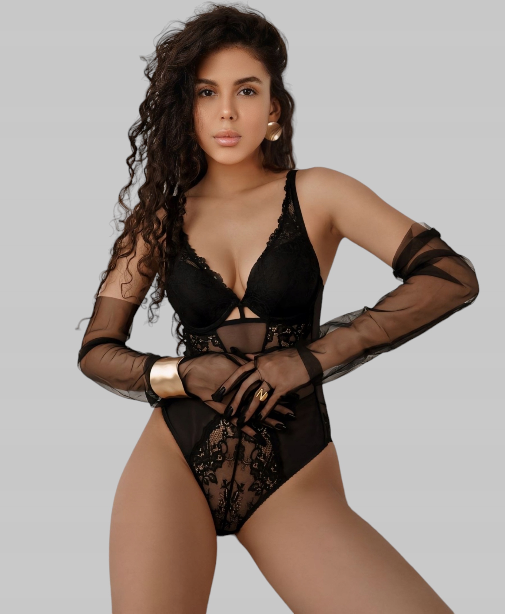 Elegantní body z jemné krajky a lehké síťoviny
