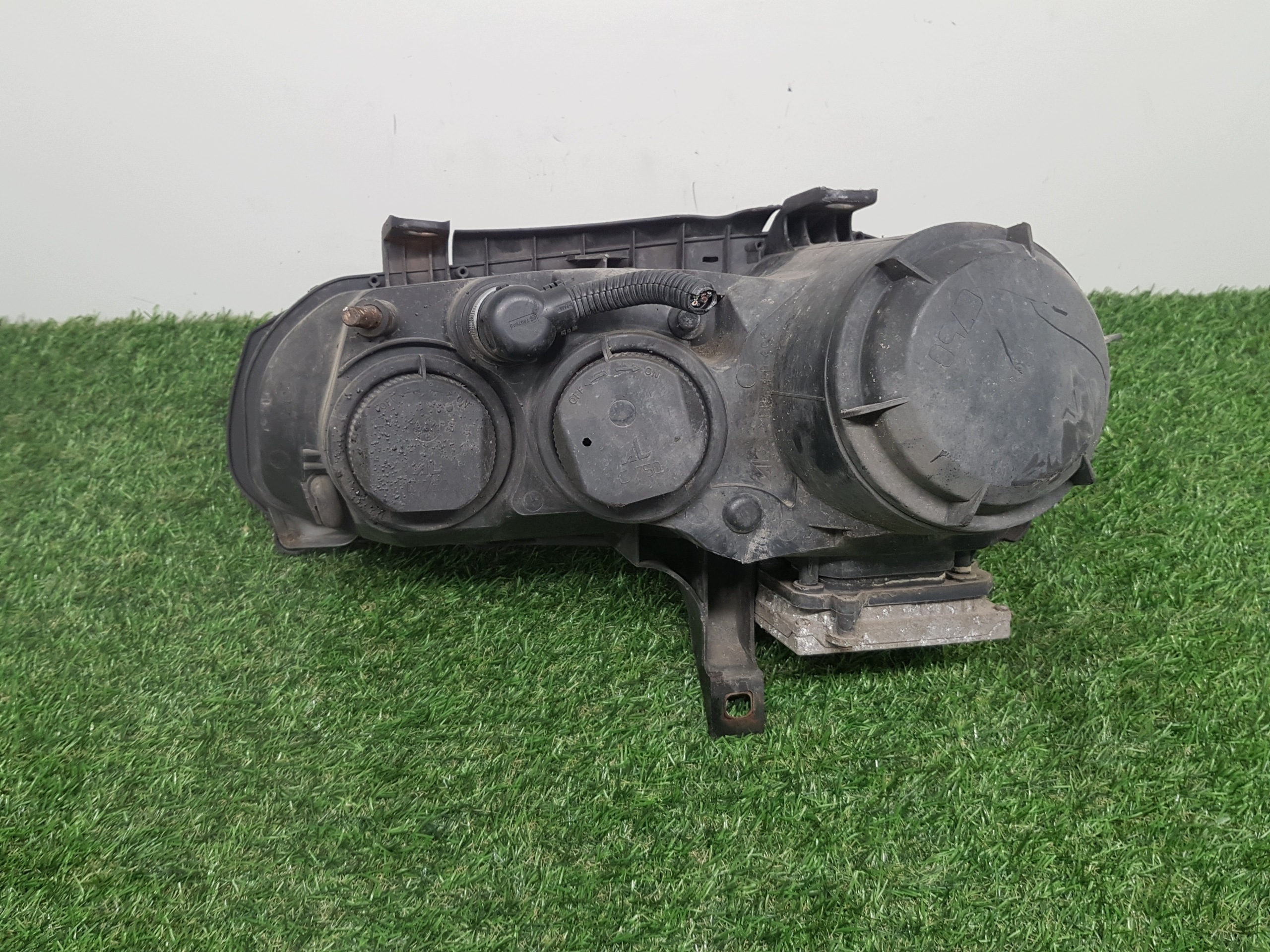 light right front ALFA ROMEO 159 1307329123