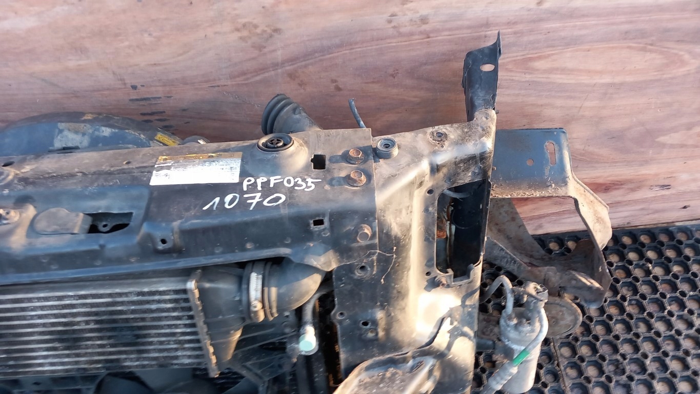 SSANGYONG REXTON I 2.7D PAS PRZEDNI KOMPLET AUTO Producent części Inny