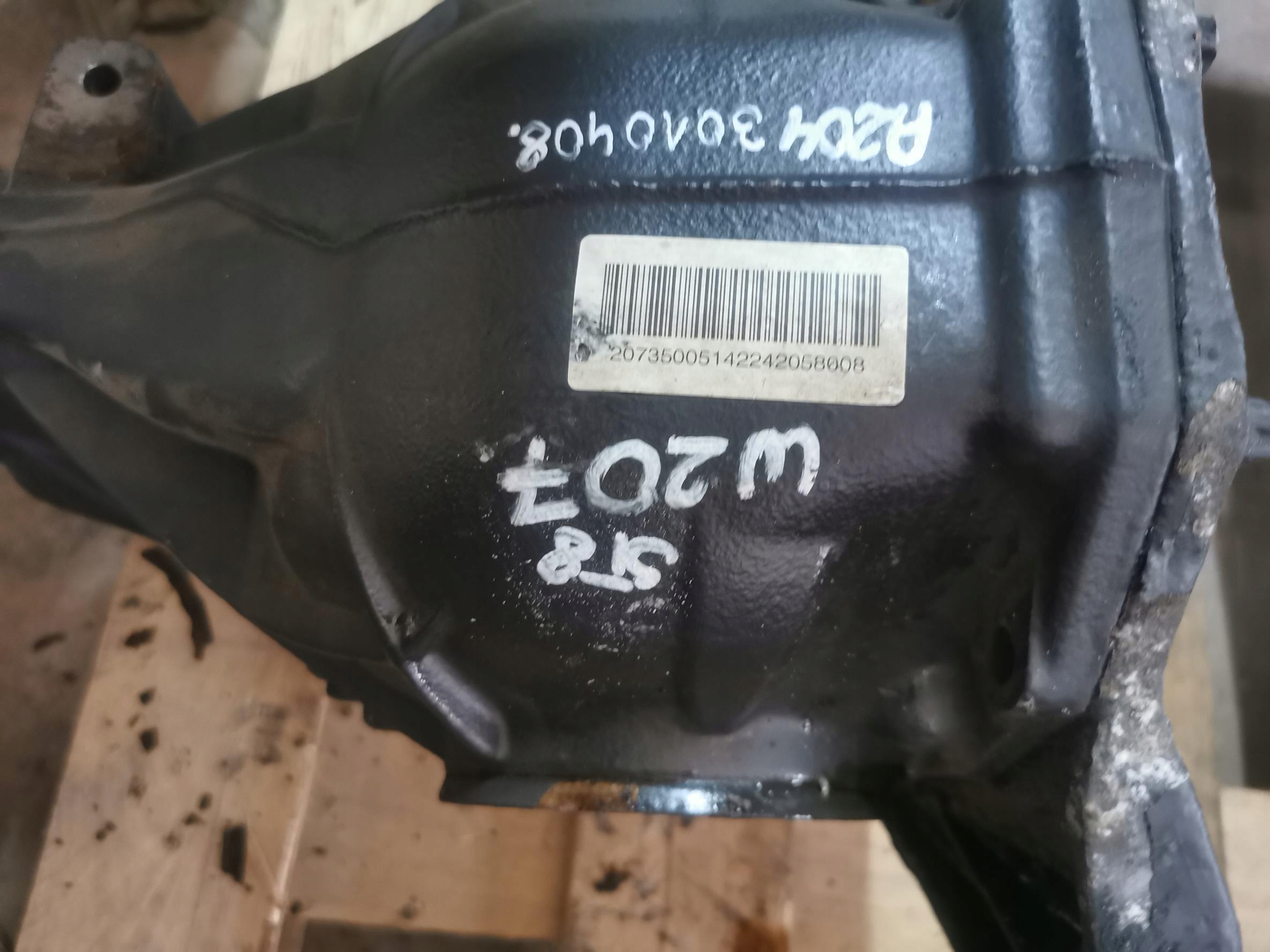 differential diff rear part MERCEDES C-KLASA W204 2.2 CDI 2073500514