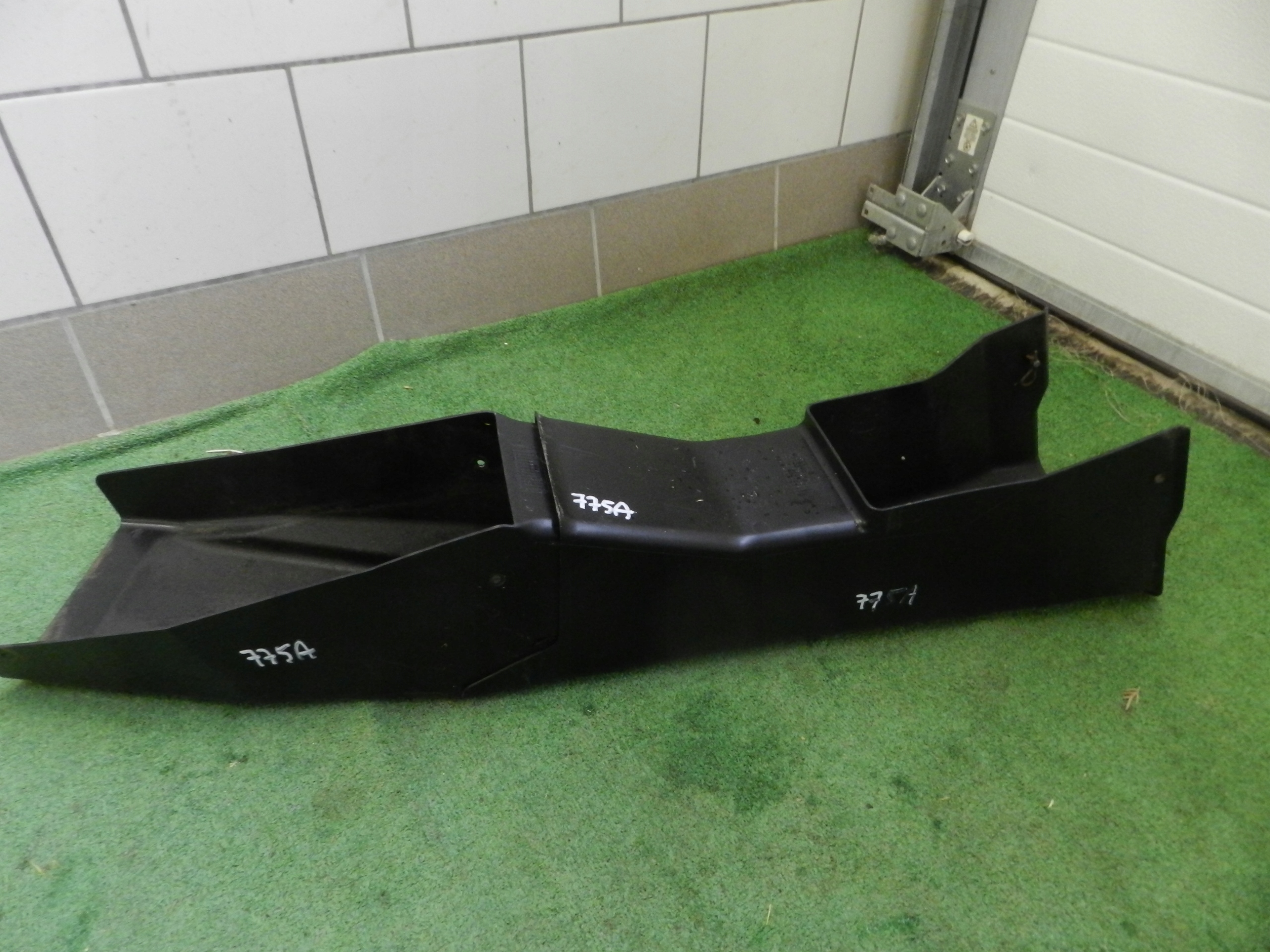 775A TRAKTOREK KOSIARKA MTD WHEIT TUNEL