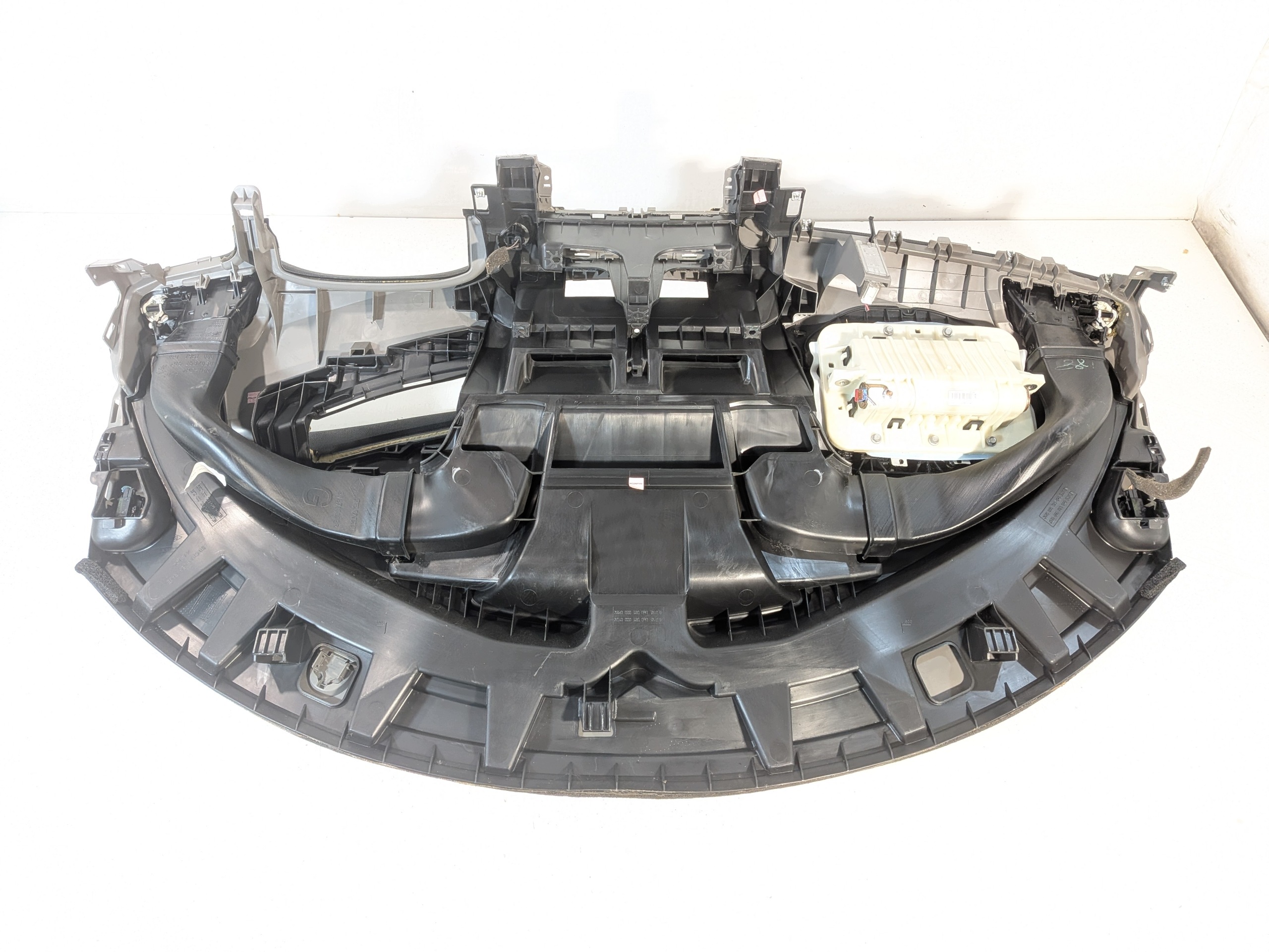 dashboard instrument panel RENAULT Scenic 3 III 09-16