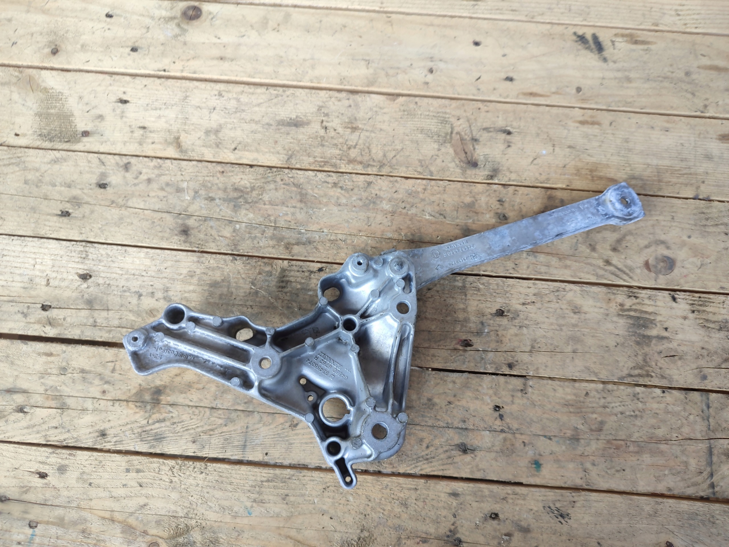 console engine mount VIVARO B TRAFIC III 93455374 648606762R
