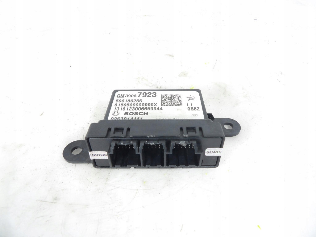 OPEL ZAFIRA C module control unit PDC 39087923