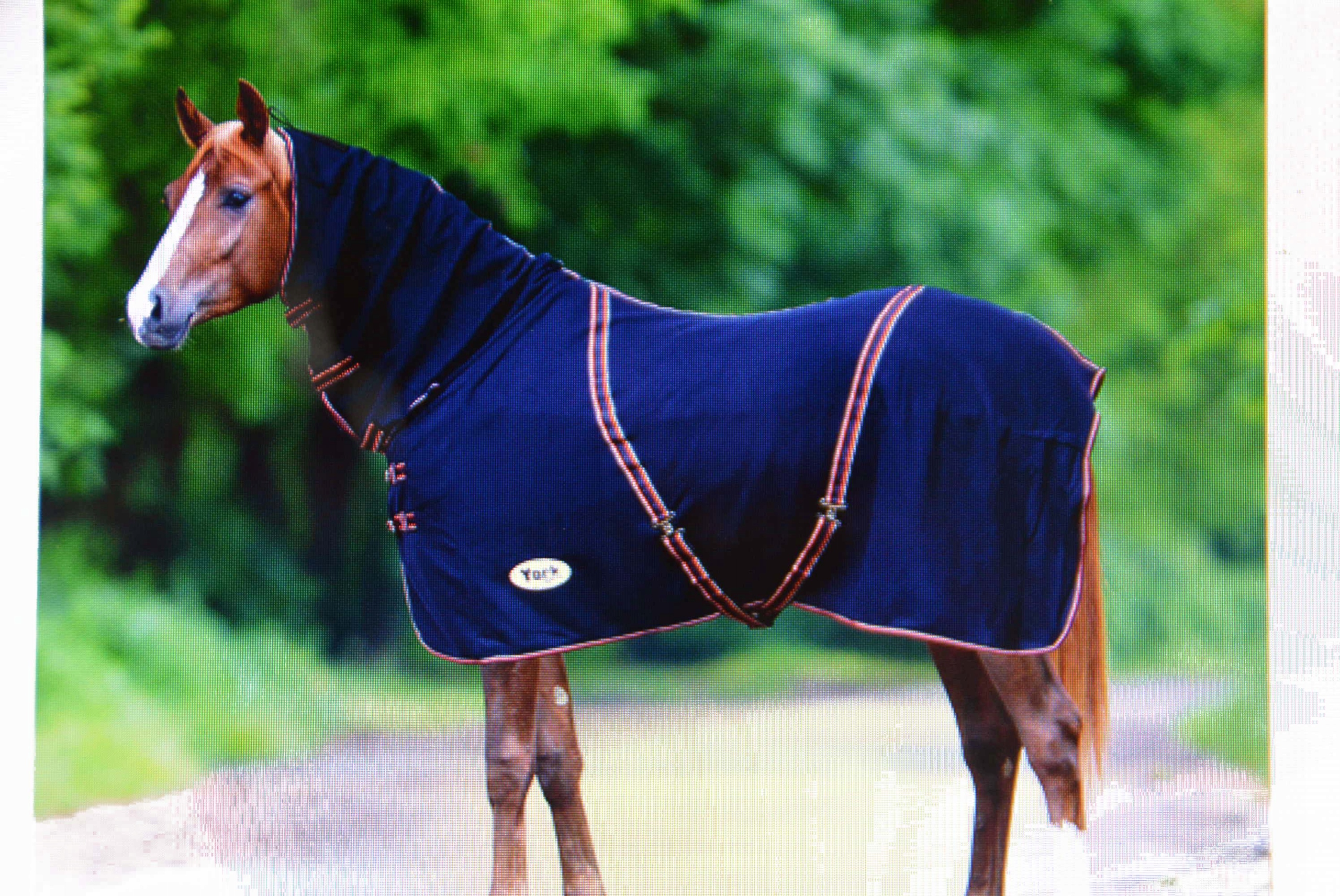 DERKA POLAROWA Z KAPTUREM 145CM Z PASAMI Rozmiar 145 cm