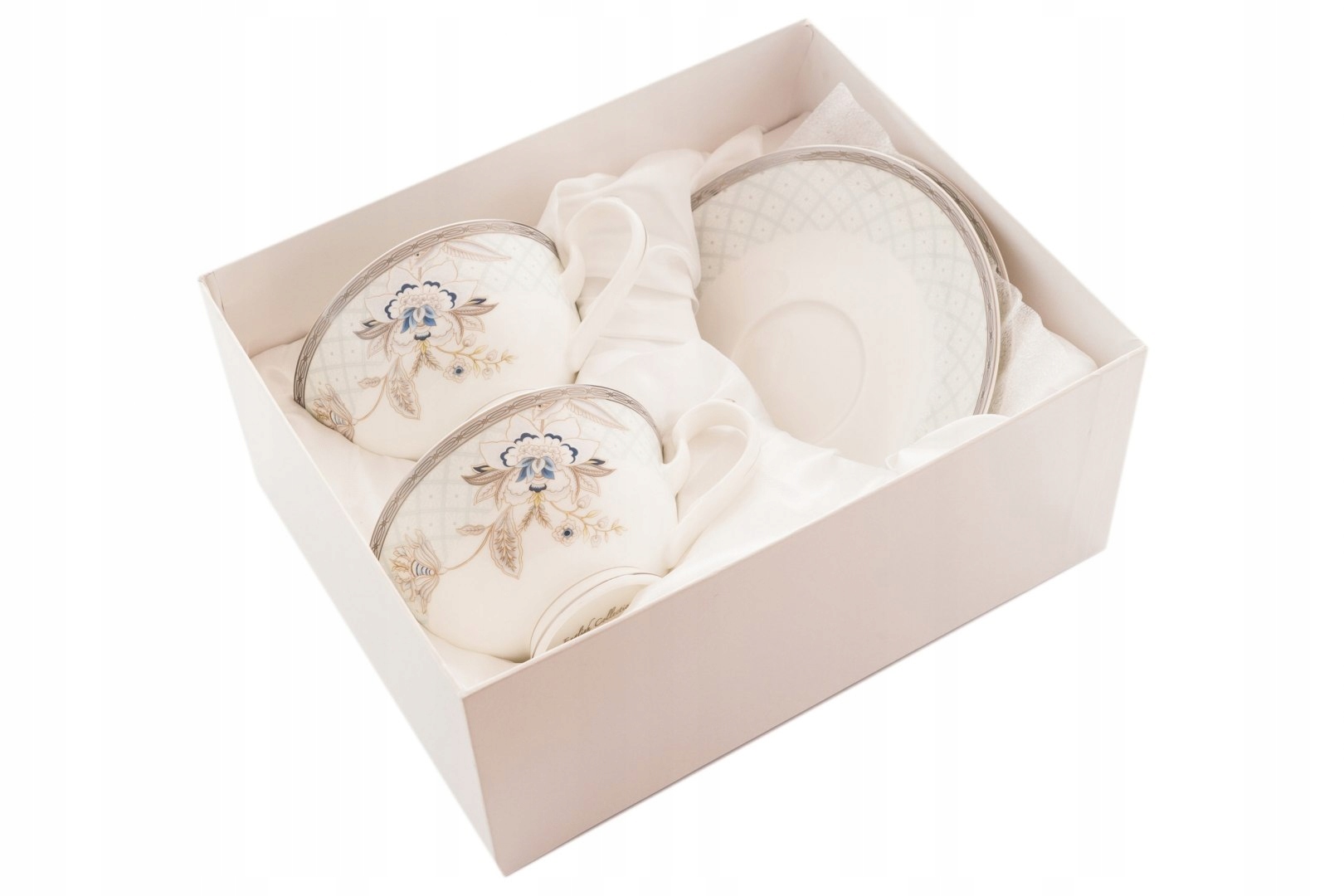 

2 Filiżanki Ze Spodkami Na Dzień Kobiet