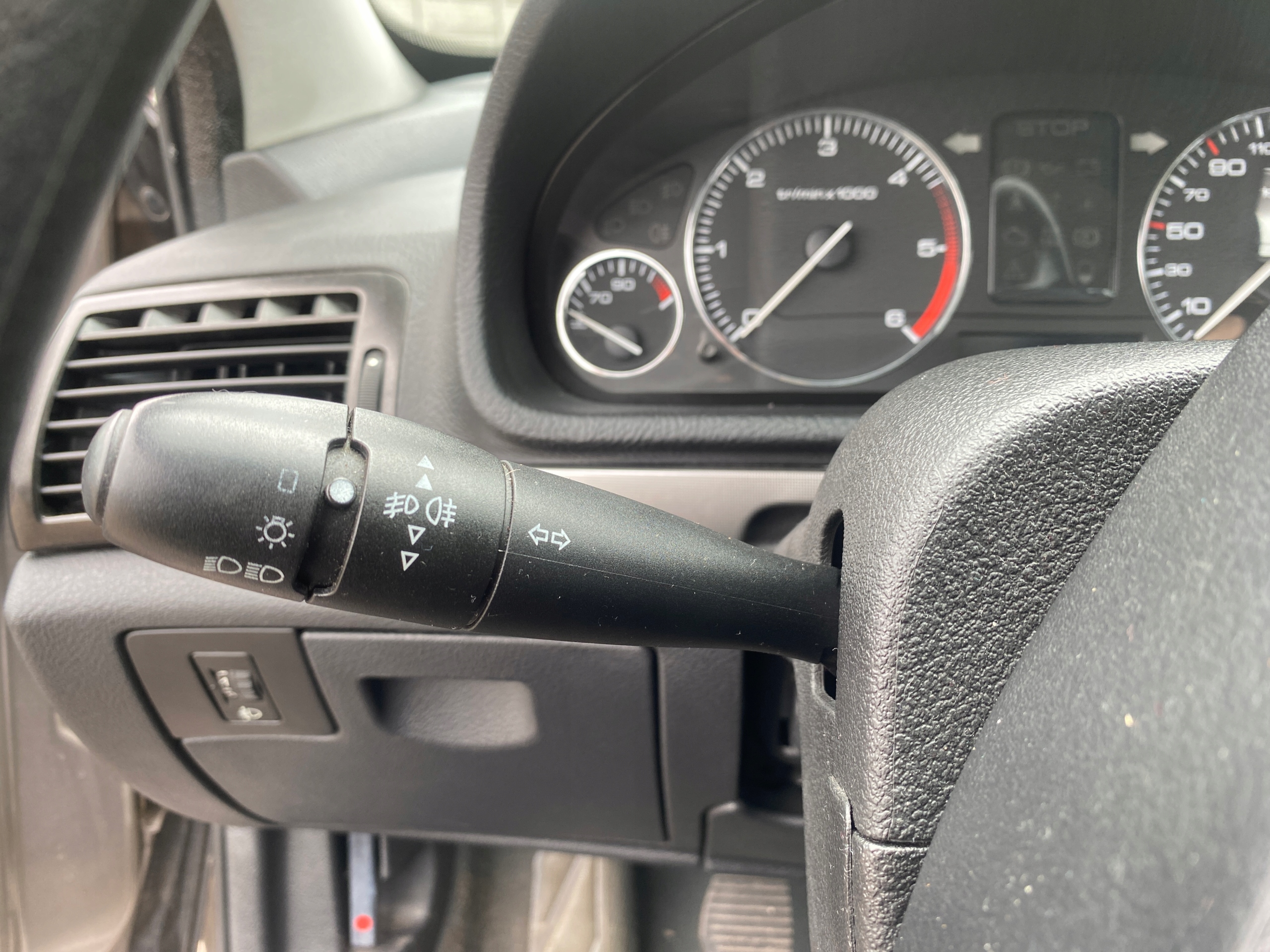 Interrupteur commande phares feux ZESPOLONY Volant Renault Megane II CC 03-09