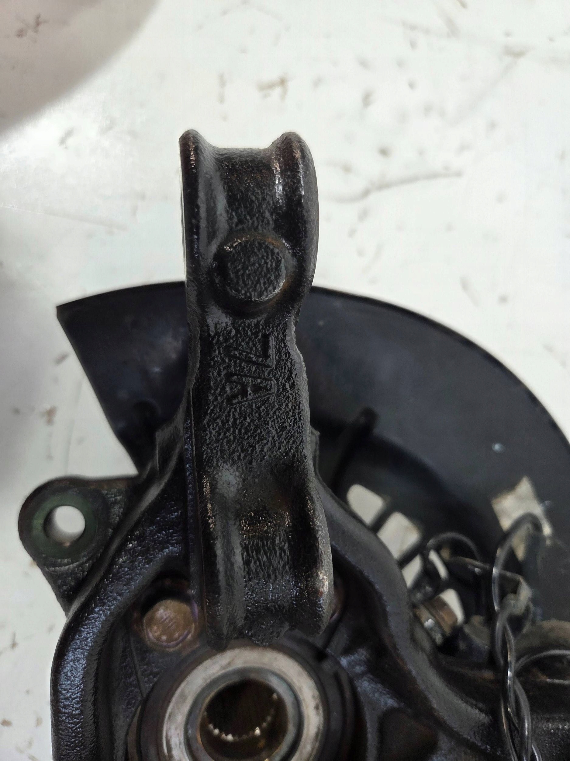 Toyota RAV 4 (XA50) swing front right 2,5 H / 7A (Z725)