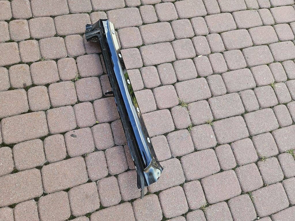 quarter front front left pillar roof roof windows iron Opel Mokka B