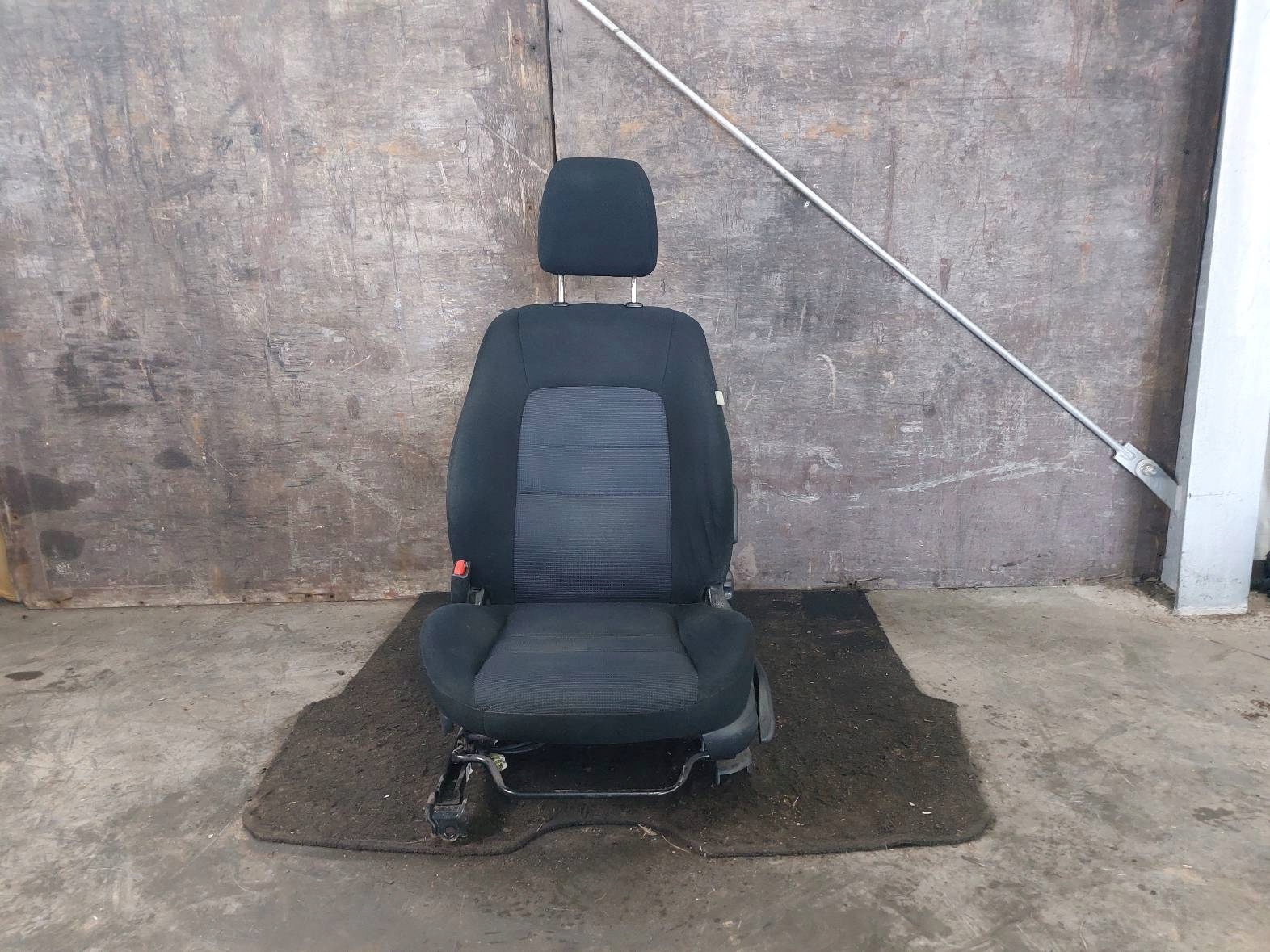 ПЕРЕДНЕЕ ЛЕВОЕ СИДЕНЬЕ MAZDA 6 И