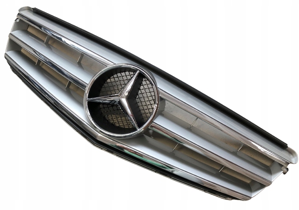 MERCEDES решетка радиатора C класс W204 204 рестайлинг