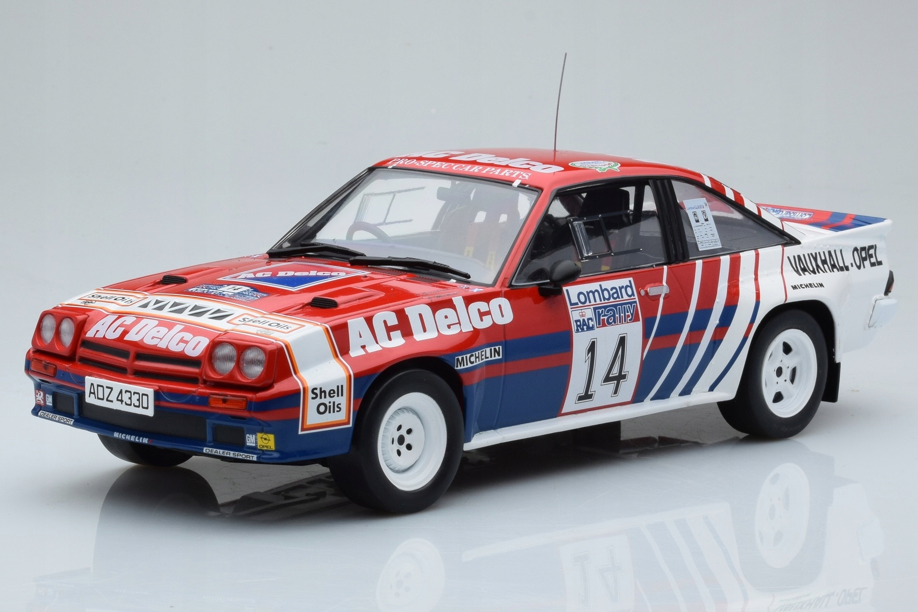 Opel Manta 400 n14 J Mcrae Rac Rally 1985 Ixo 1/18