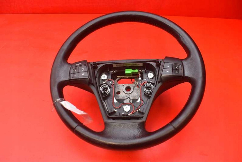 LENKRAD MULTIFUNKCJA 30764359 VOLVO V50 07-12