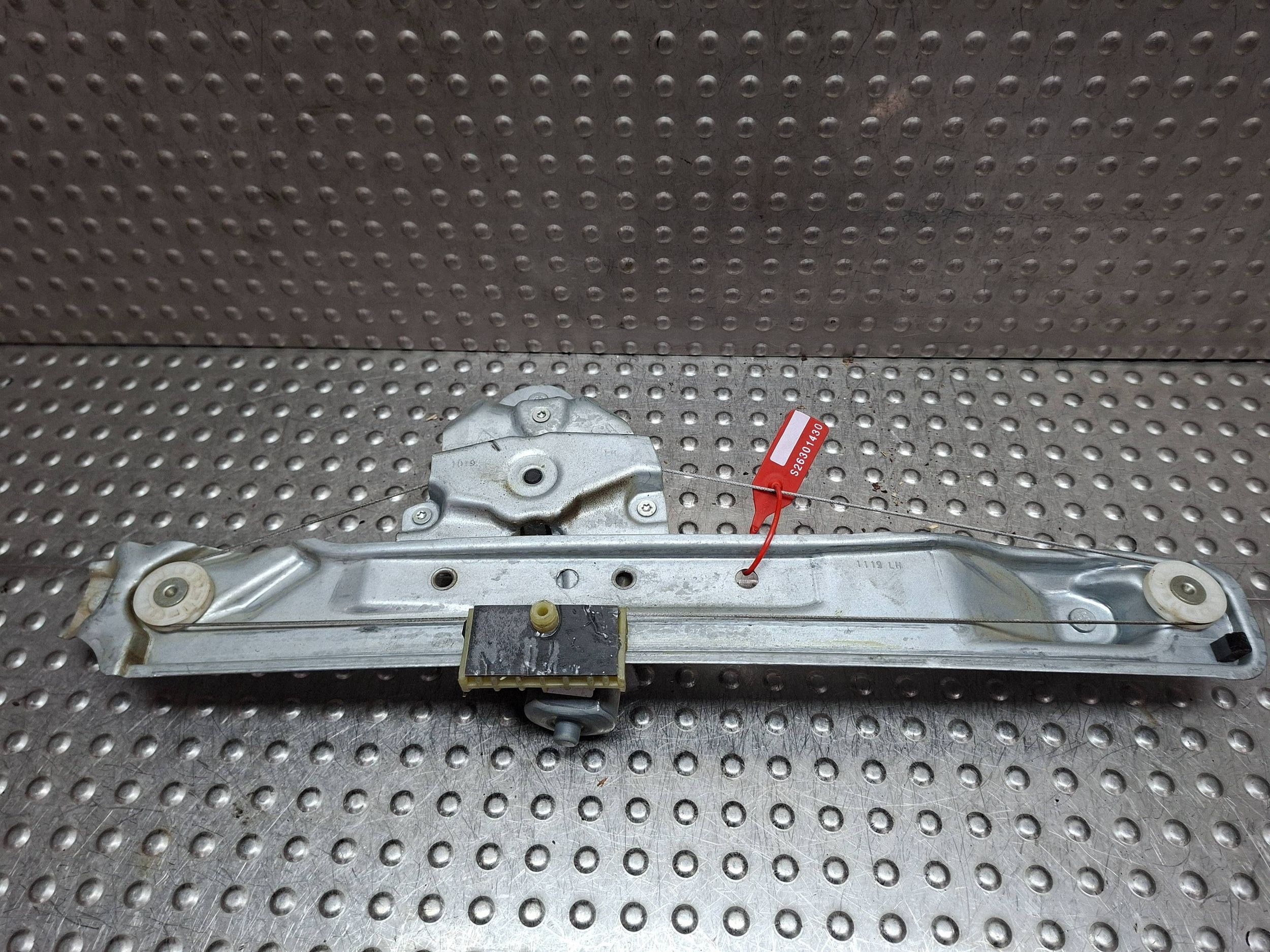 window regulator rear left 827210622R DACIA DUSTER II 2017