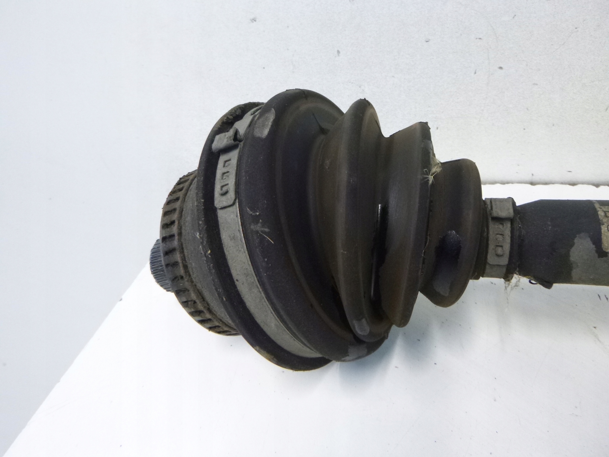 semi-axis left Volkswagen Passat B5 2.5TDI 03r 6bieg