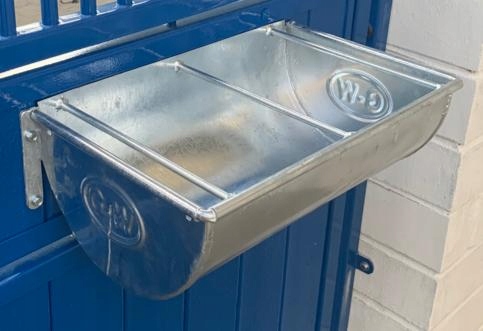 KARMIDŁO KORYTO POIDŁO ŻŁÓB METALOWY KONI BYDŁA Marka inny