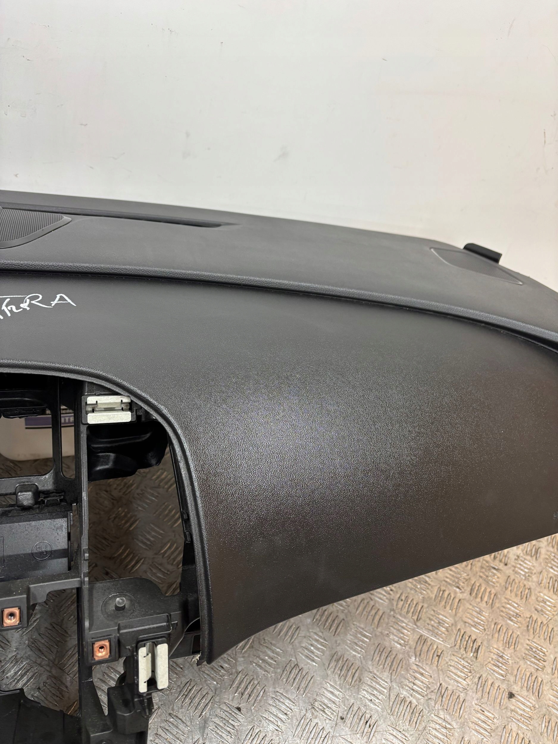 dashboard console airbag airbags OPEL ASTRA J IV