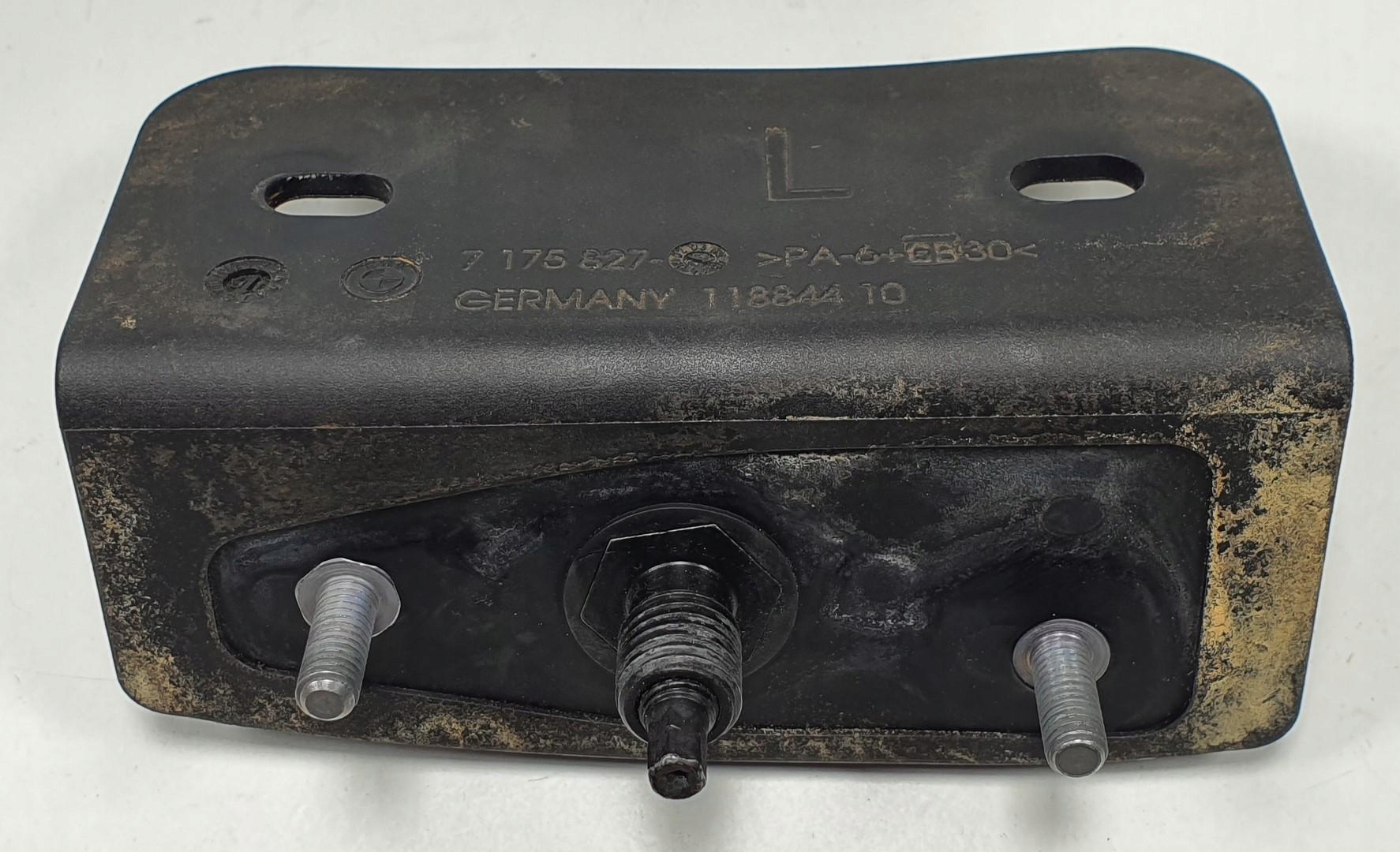 ODBÓJ KLAPY LEWY TYŁ BMW X6 E71 7175827 Producent części BMW OE