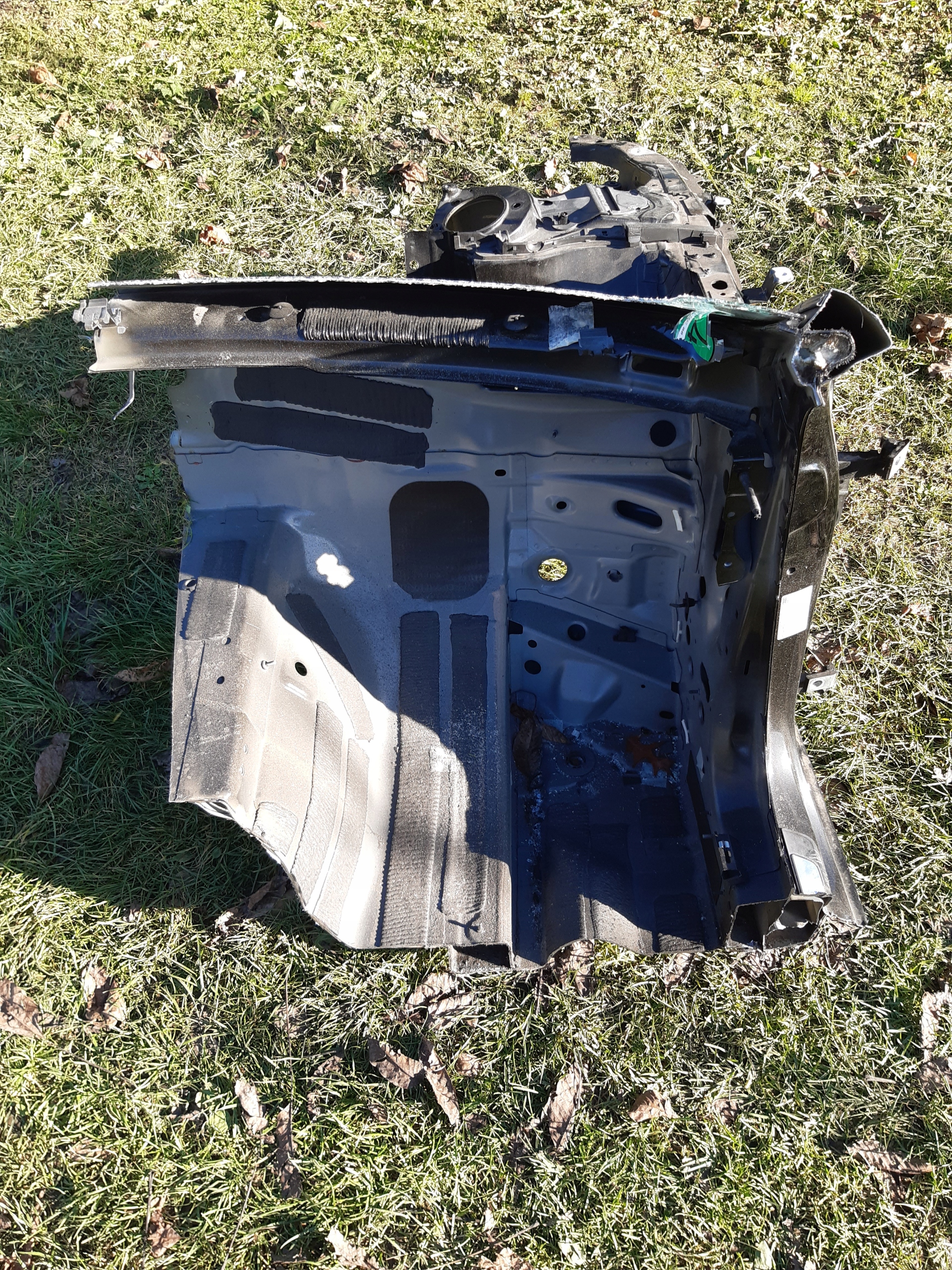 quarter front right Audi A4 B9 2015r