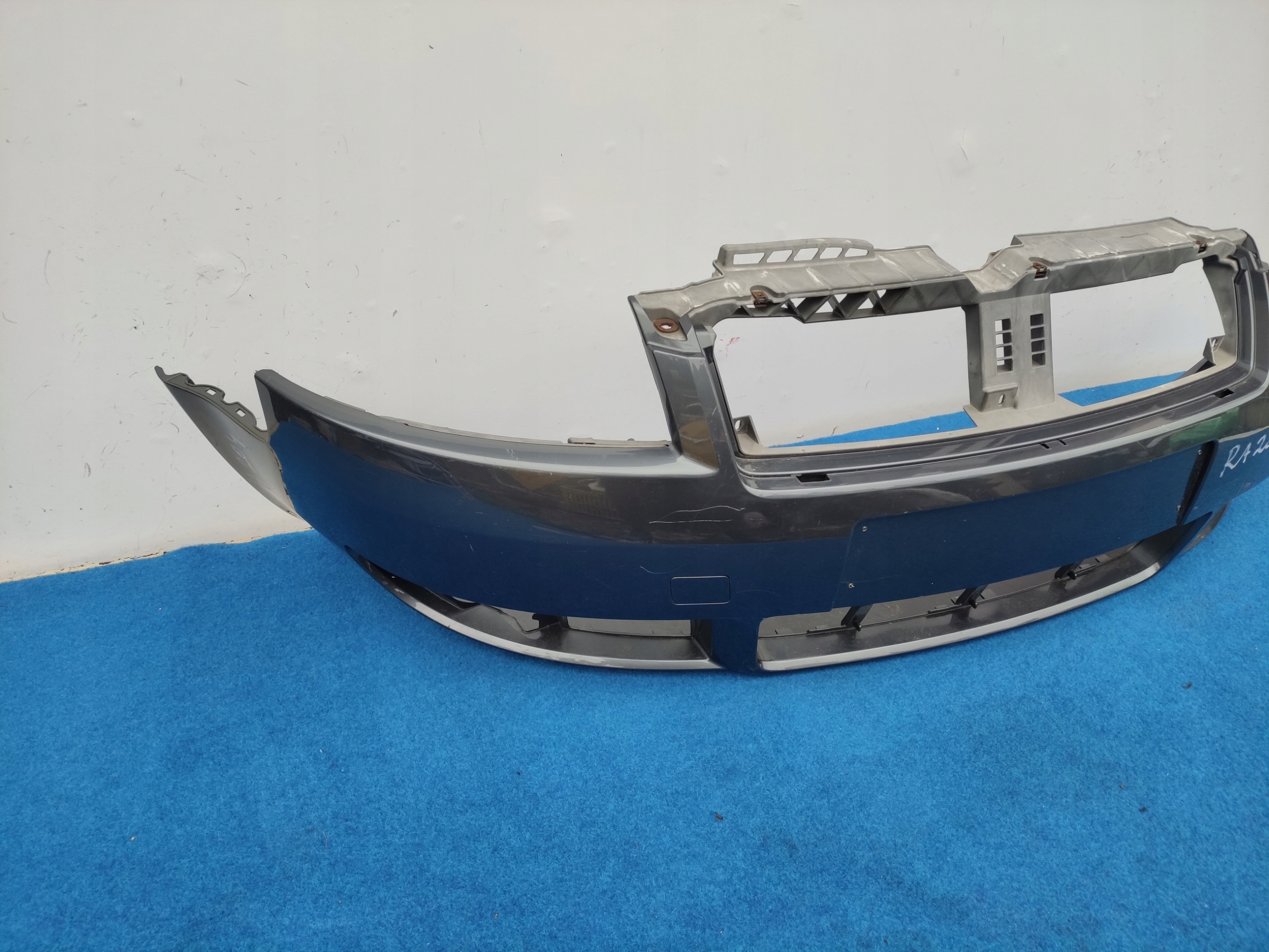 AUDI A4 B6 CABRIO 8H bumper front without PDC and SPRYSKOW 8H0807437 RA204