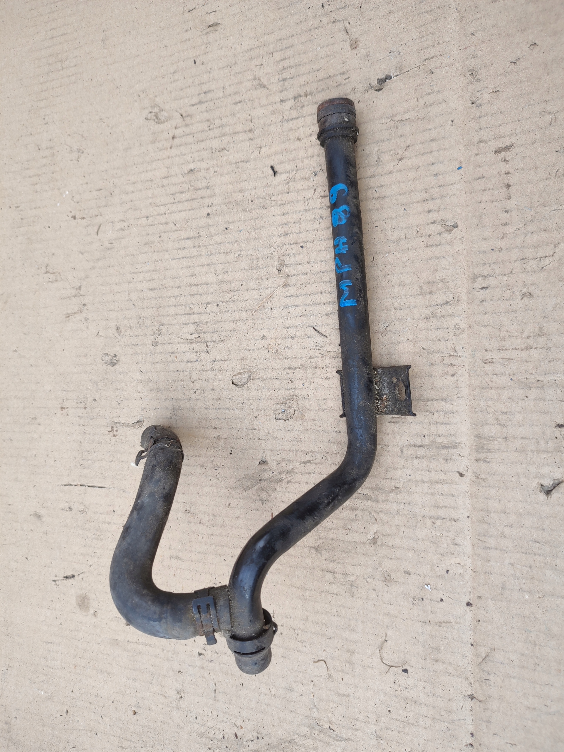 prijenos cijevčica vode 16V 03G121065R AUDI A4 B7 2.0 TD